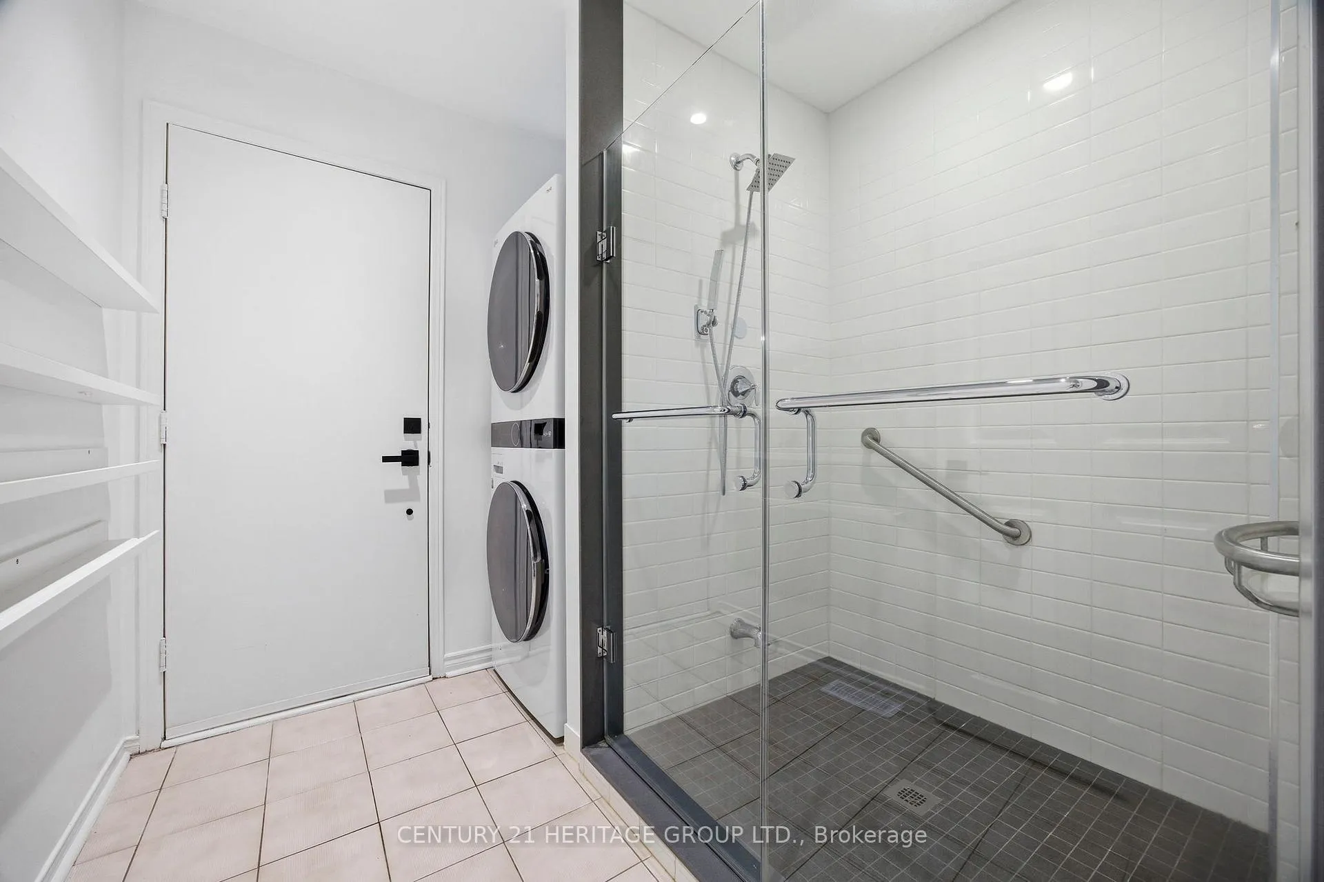 Photo 24 of 262 Barrhill Road, Vaughan, Maple — HOMEH