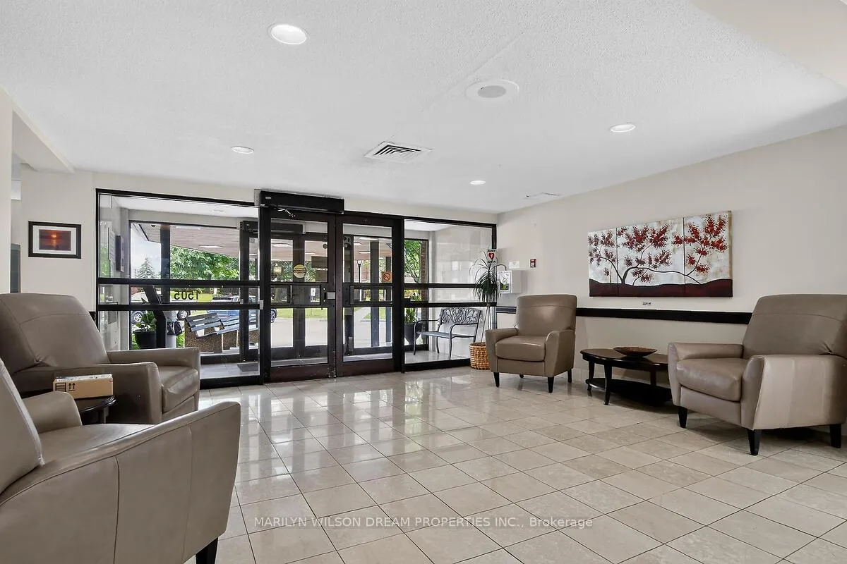 Photo 4 of Unit 709, 1505 Baseline Road, Ottawa, Copeland Park — HOMEH