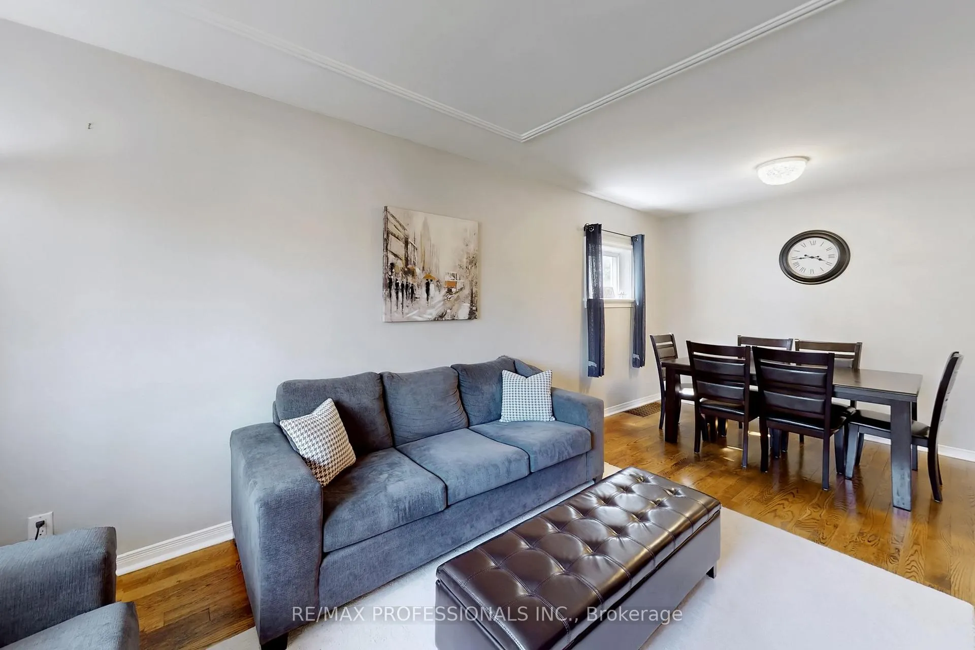 Photo 6 of 24 Braeburn Avenue, Etobicoke, Humber Heights — HOMEH