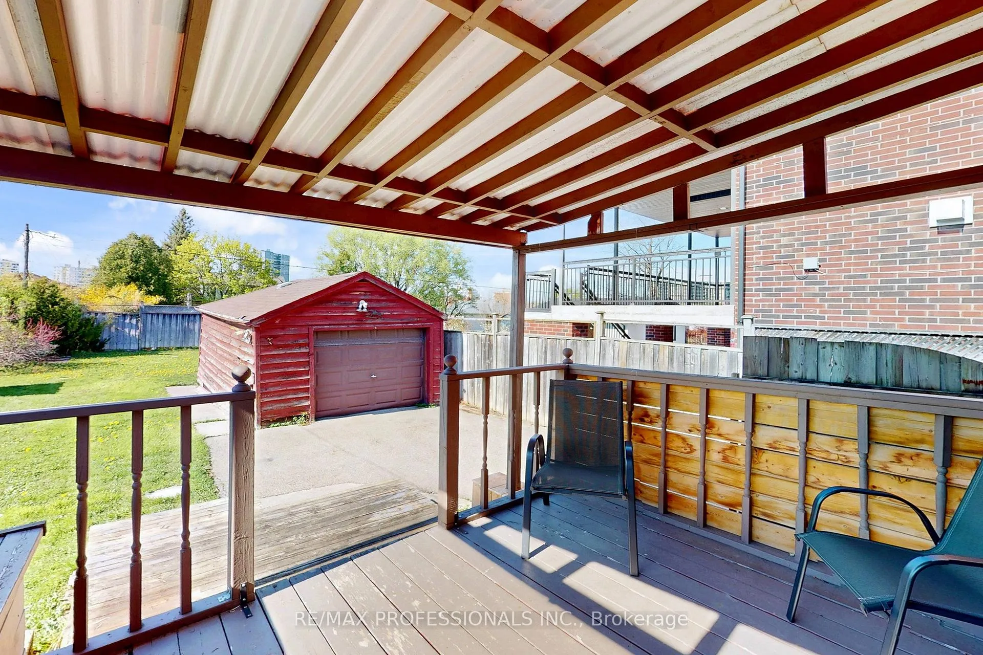 Photo 27 of 24 Braeburn Avenue, Etobicoke, Humber Heights — HOMEH