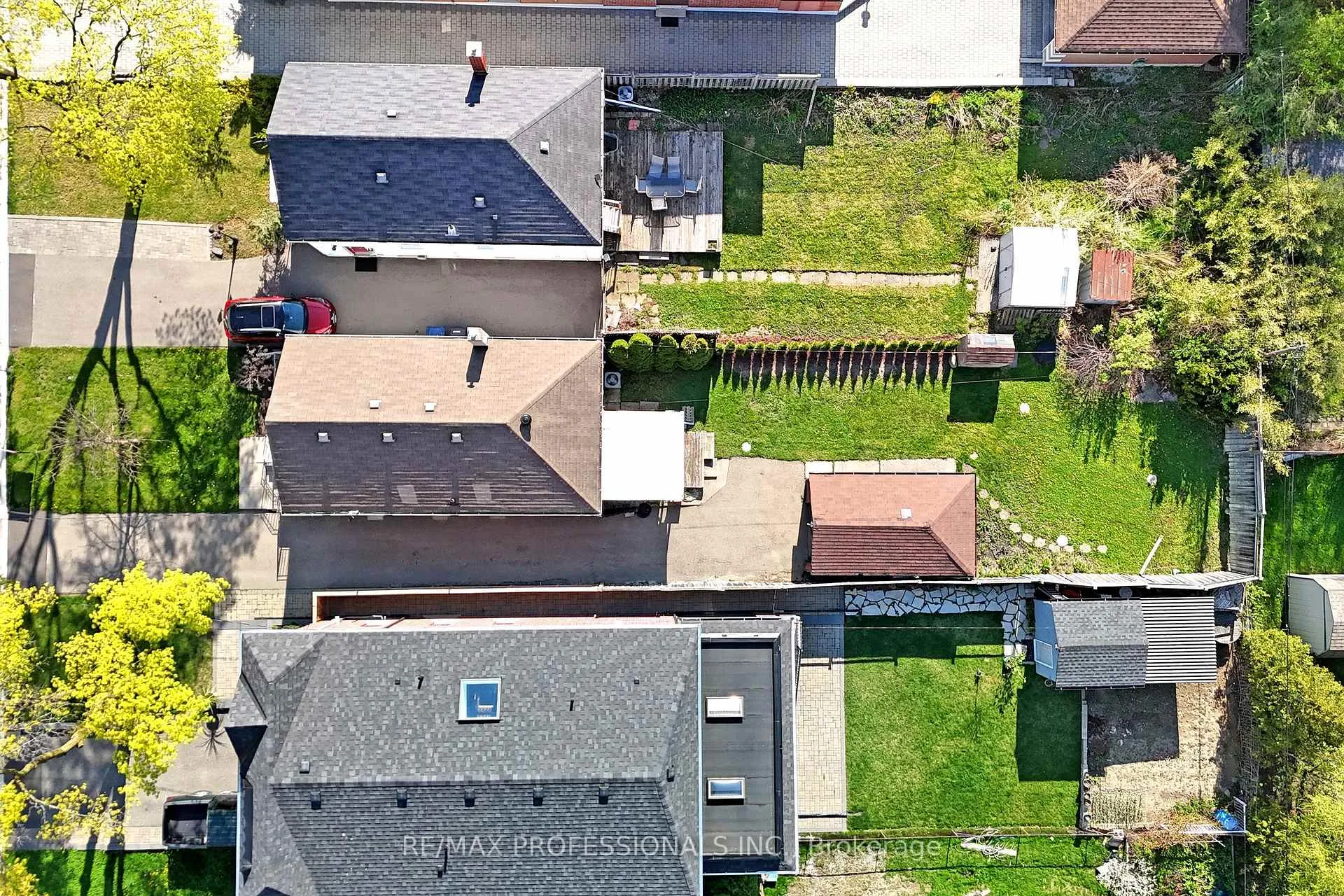 Photo 34 of 24 Braeburn Avenue, Etobicoke, Humber Heights — HOMEH