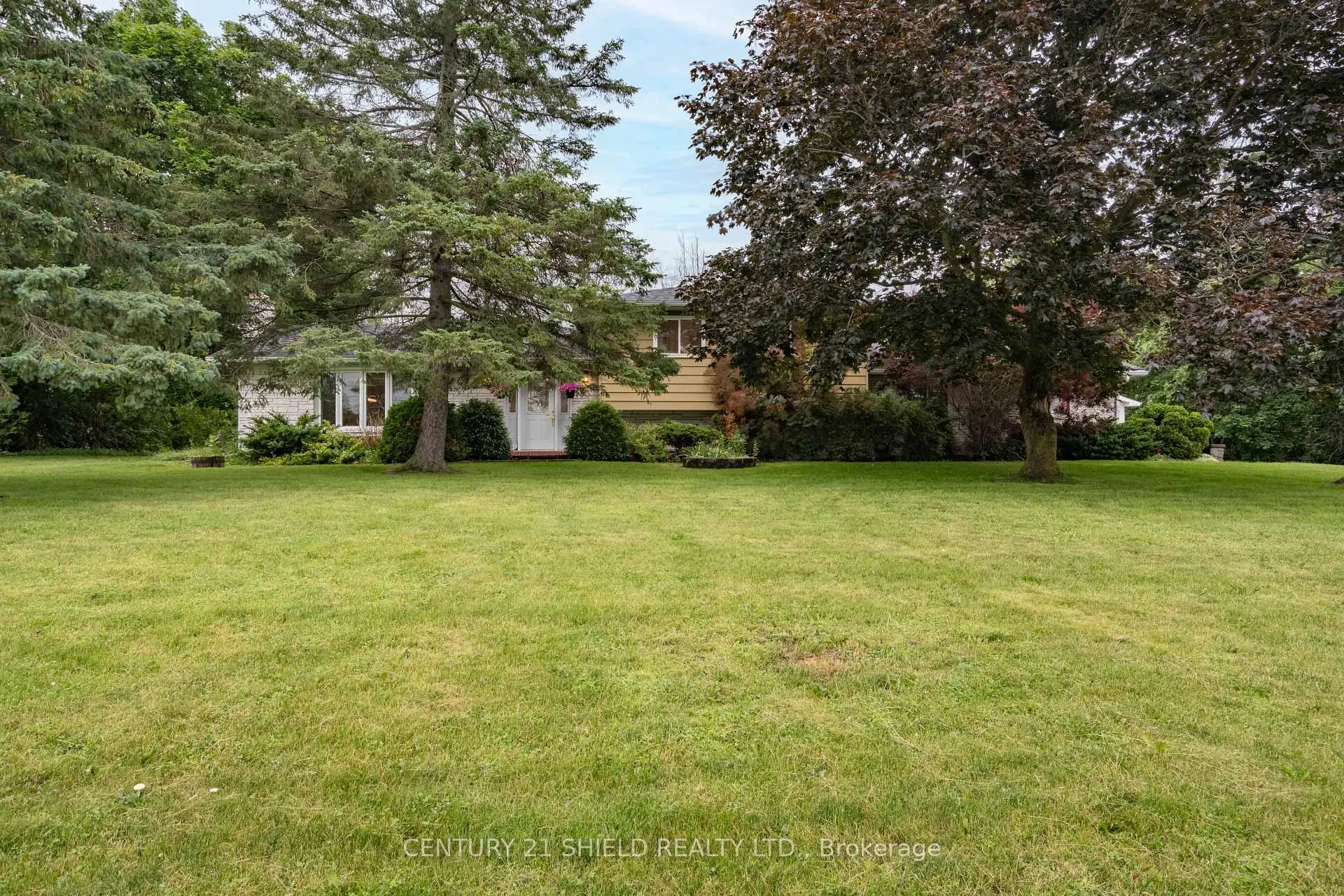 Photo 1 of 18959 County Road 18, South Glengarry, South Glengarry (Charlottenburgh) Twp — HOMEH