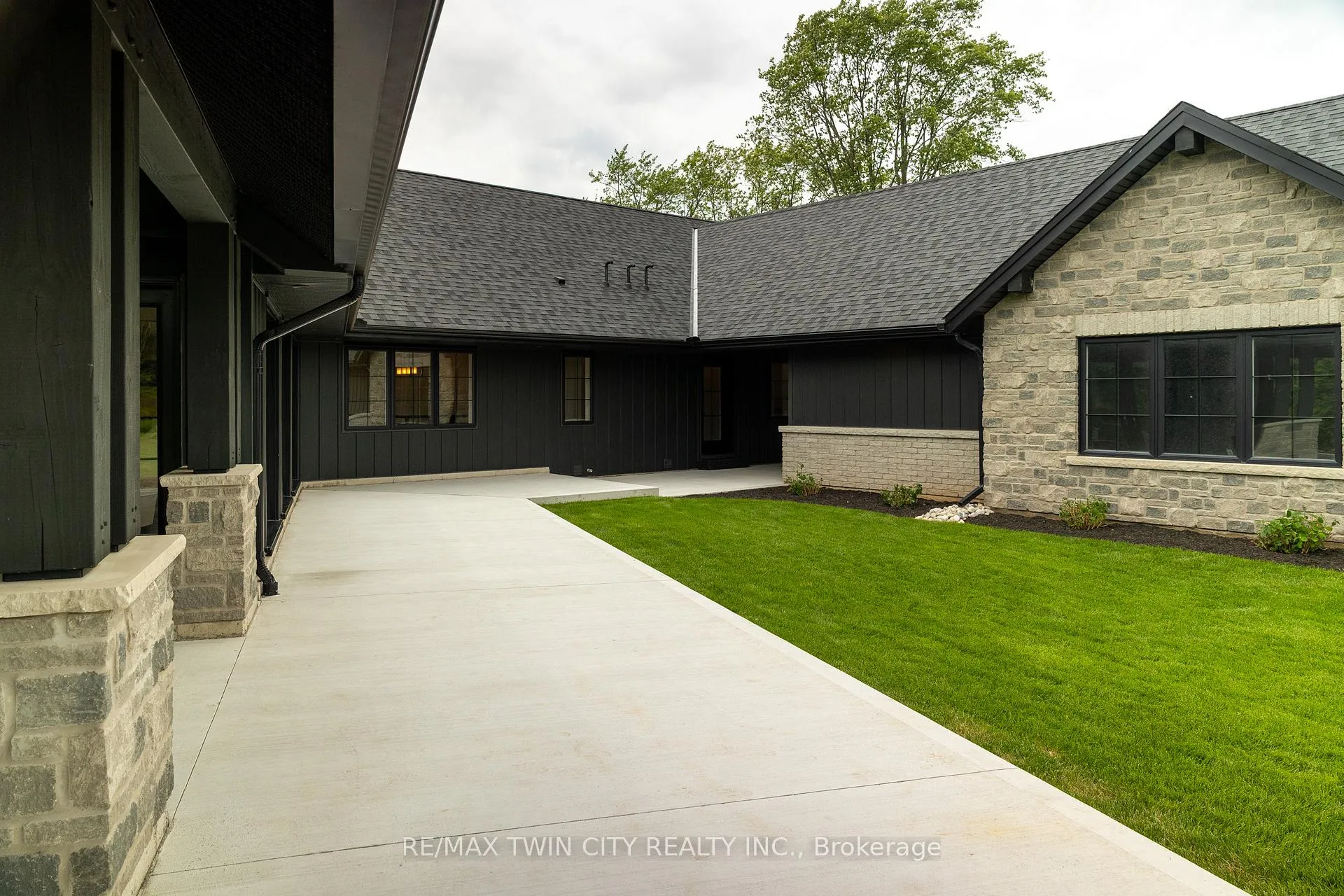 Photo 23 of 88 Etonia Road, Brant, Burford — HOMEH