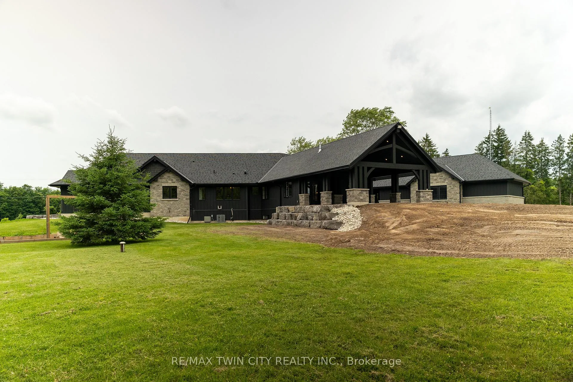 Photo 26 of 88 Etonia Road, Brant, Burford — HOMEH