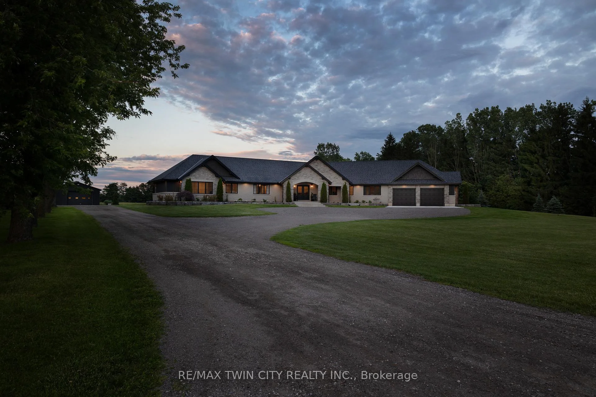 Photo 4 of 88 Etonia Road, Brant, Burford — HOMEH
