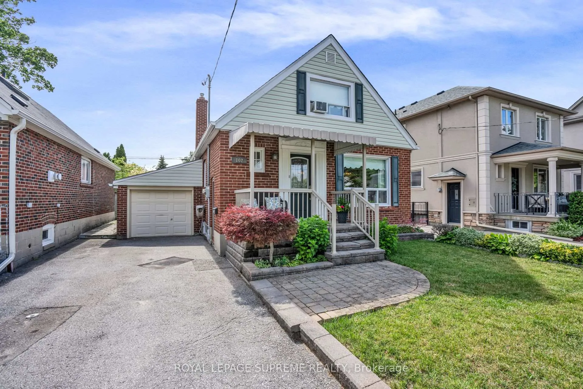 Front of 102 Binswood Avenue