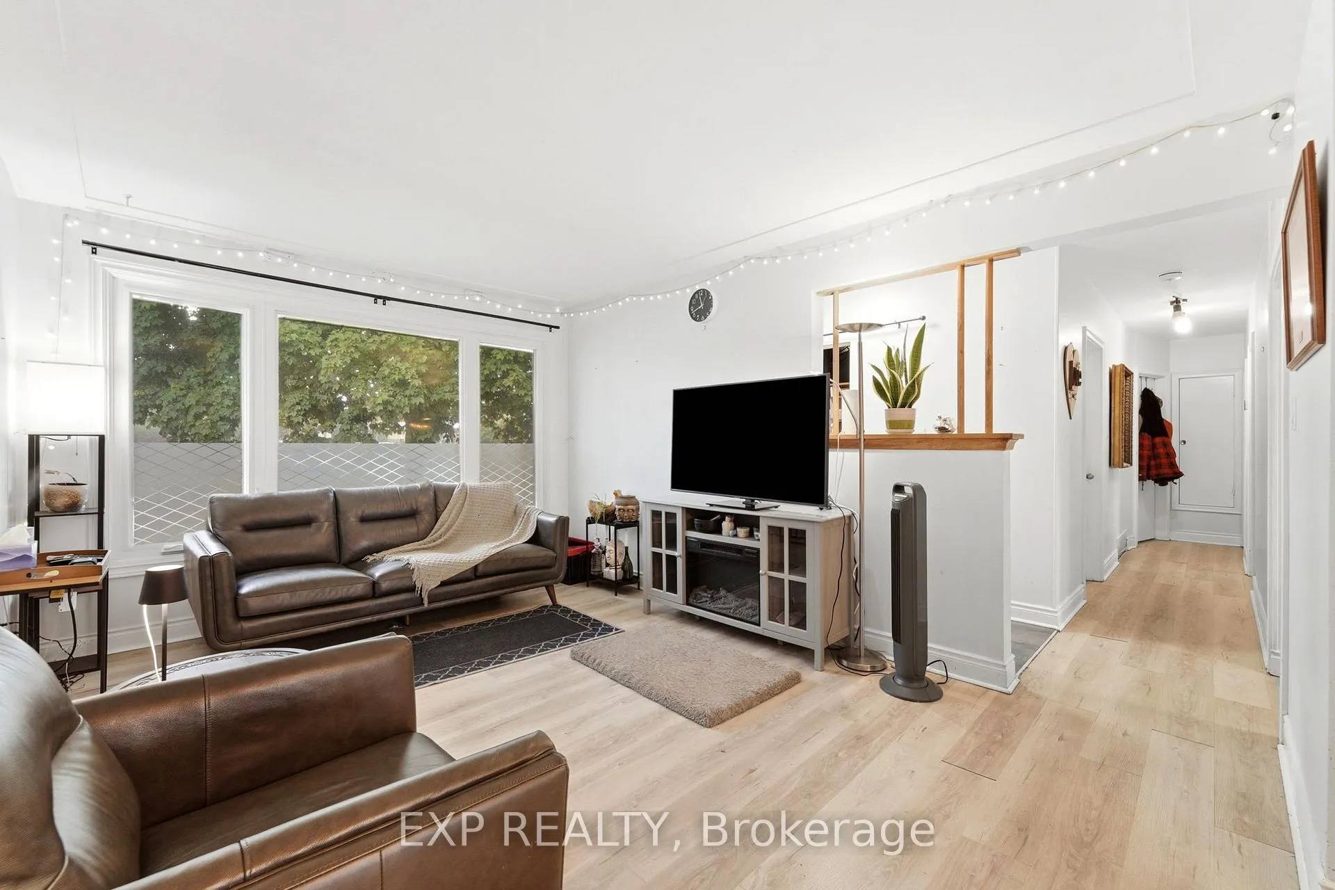 Photo 6 of Unit MAIN, 133 Kingslea Drive, Hamilton, Huntington — HOMEH