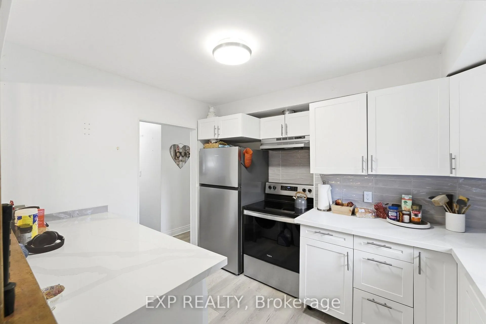 Photo 9 of Unit MAIN, 133 Kingslea Drive, Hamilton, Huntington — HOMEH