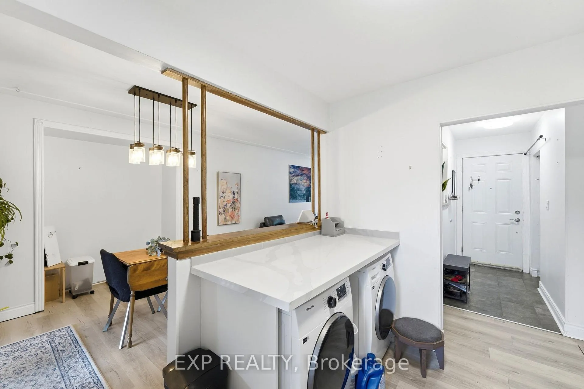 Photo 11 of Unit MAIN, 133 Kingslea Drive, Hamilton, Huntington — HOMEH
