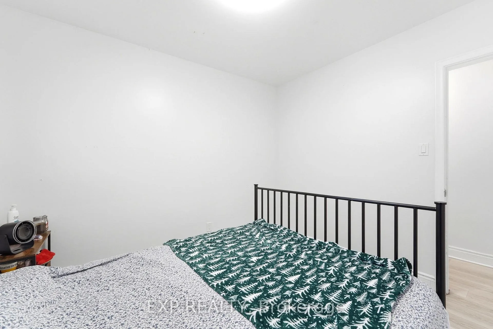 Photo 15 of Unit MAIN, 133 Kingslea Drive, Hamilton, Huntington — HOMEH