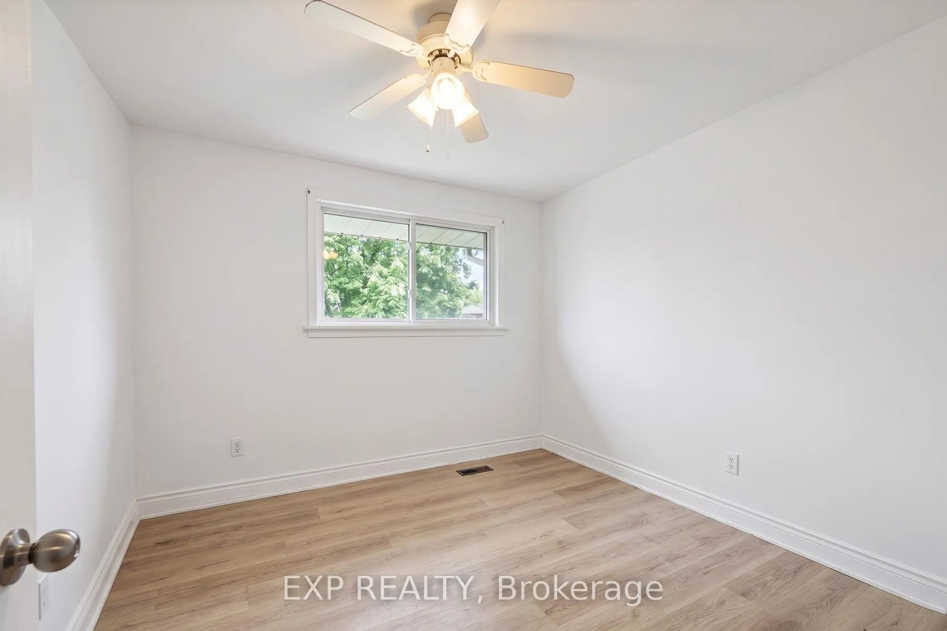 Photo 17 of Unit MAIN, 133 Kingslea Drive, Hamilton, Huntington — HOMEH