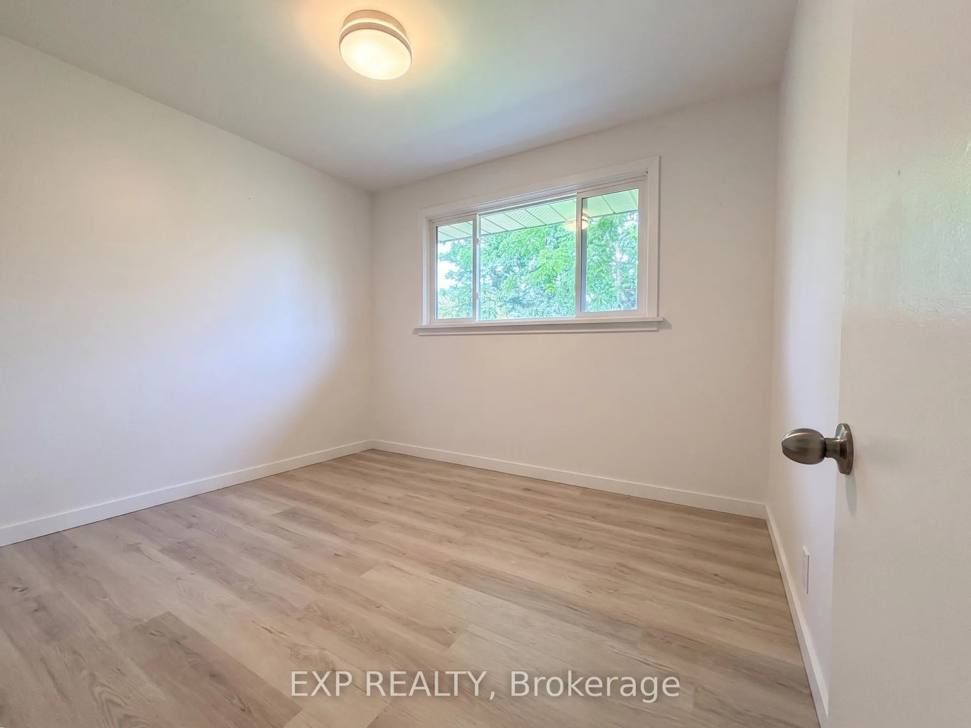 Photo 20 of Unit MAIN, 133 Kingslea Drive, Hamilton, Huntington — HOMEH