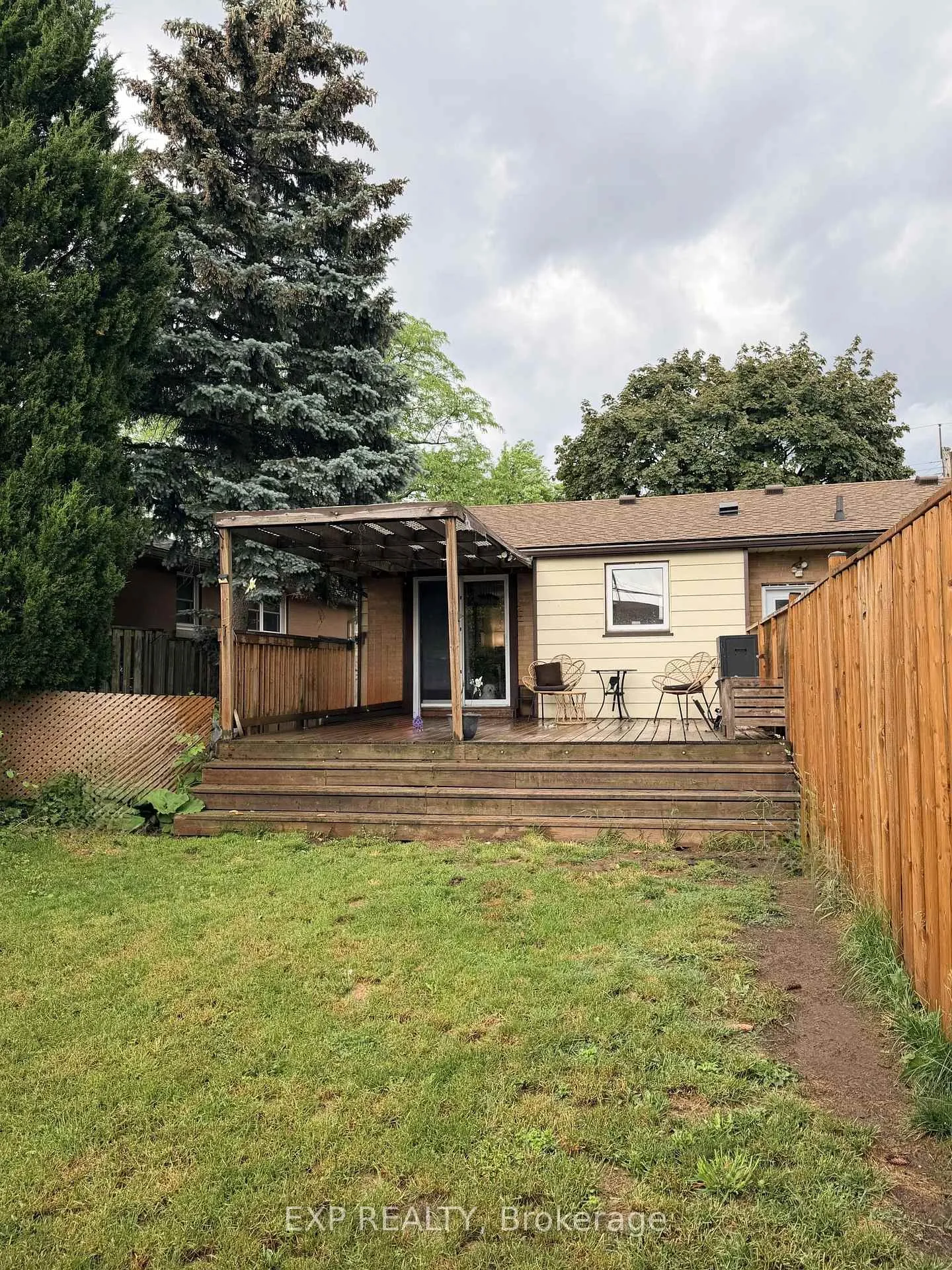 Photo 24 of Unit MAIN, 133 Kingslea Drive, Hamilton, Huntington — HOMEH