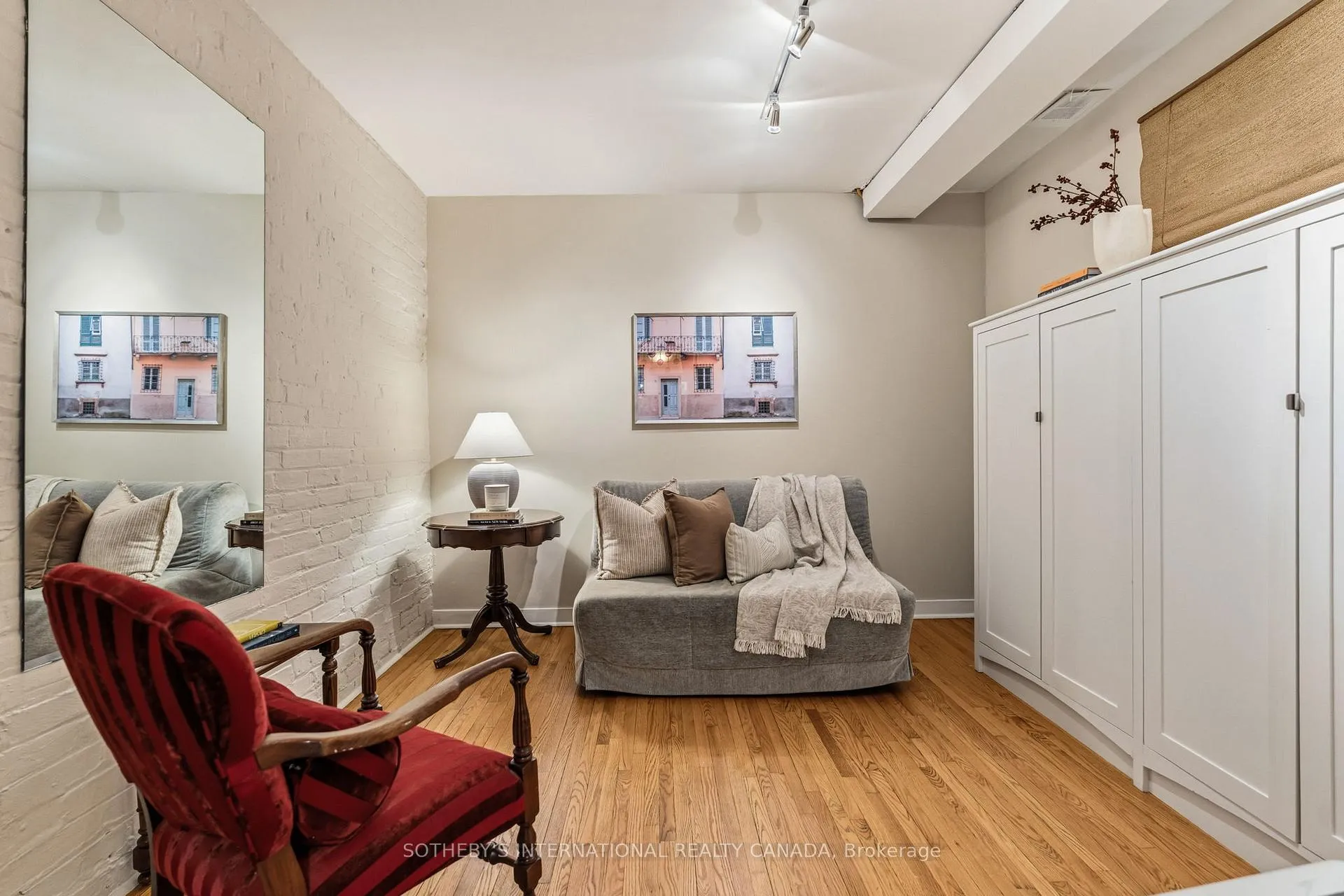 Photo 22 of 9 Metcalfe Street, Toronto, Cabbagetown-South St. James Town — HOMEH