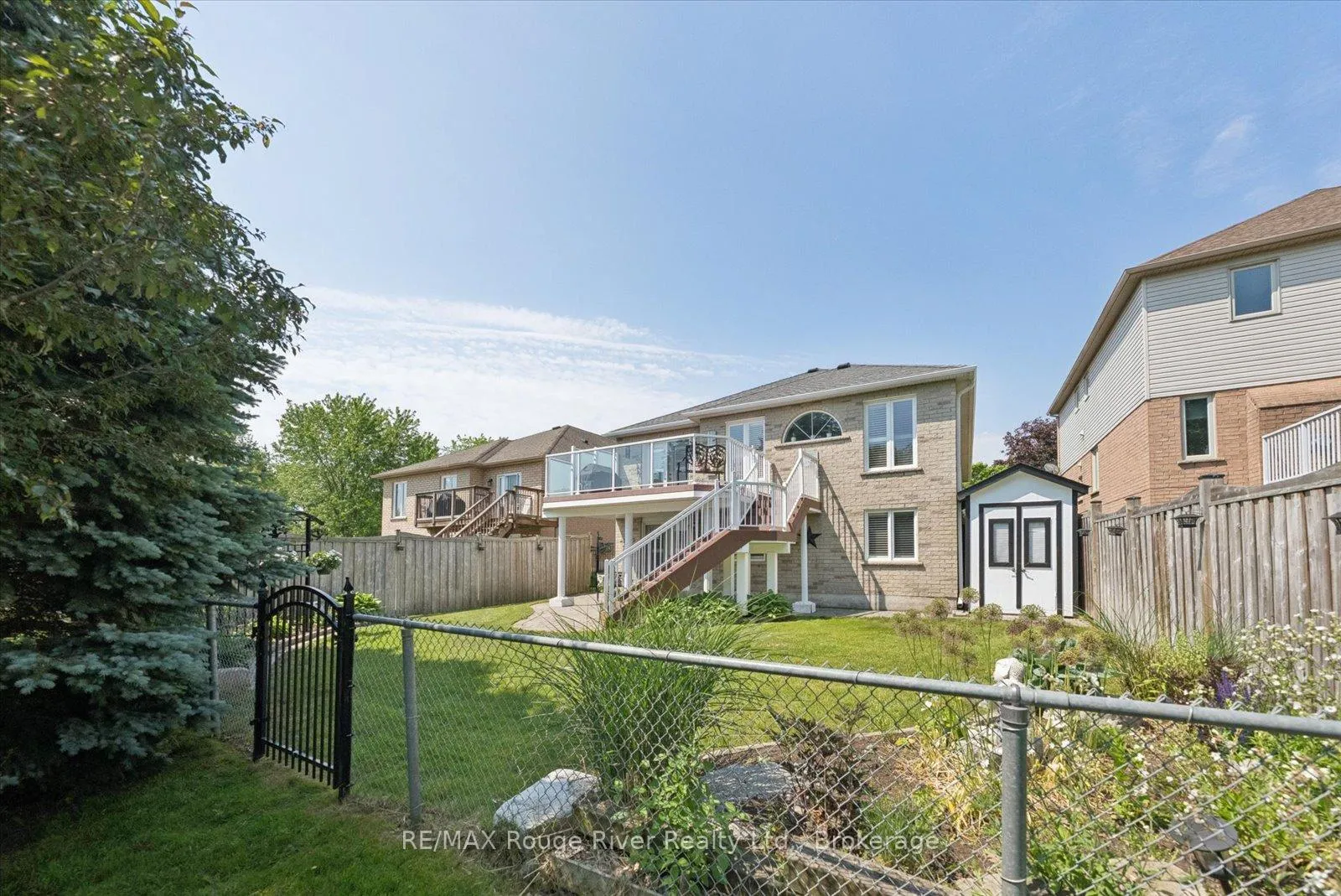 Photo 34 of 131 Guildwood Drive, Clarington, Bowmanville — HOMEH