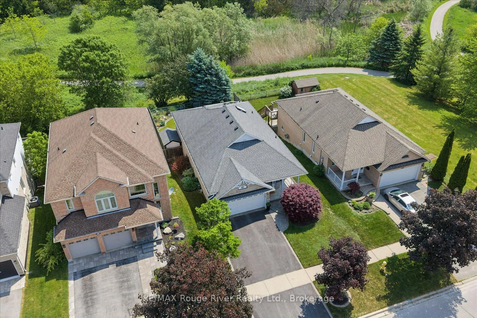 Photo 38 of 131 Guildwood Drive, Clarington, Bowmanville — HOMEH