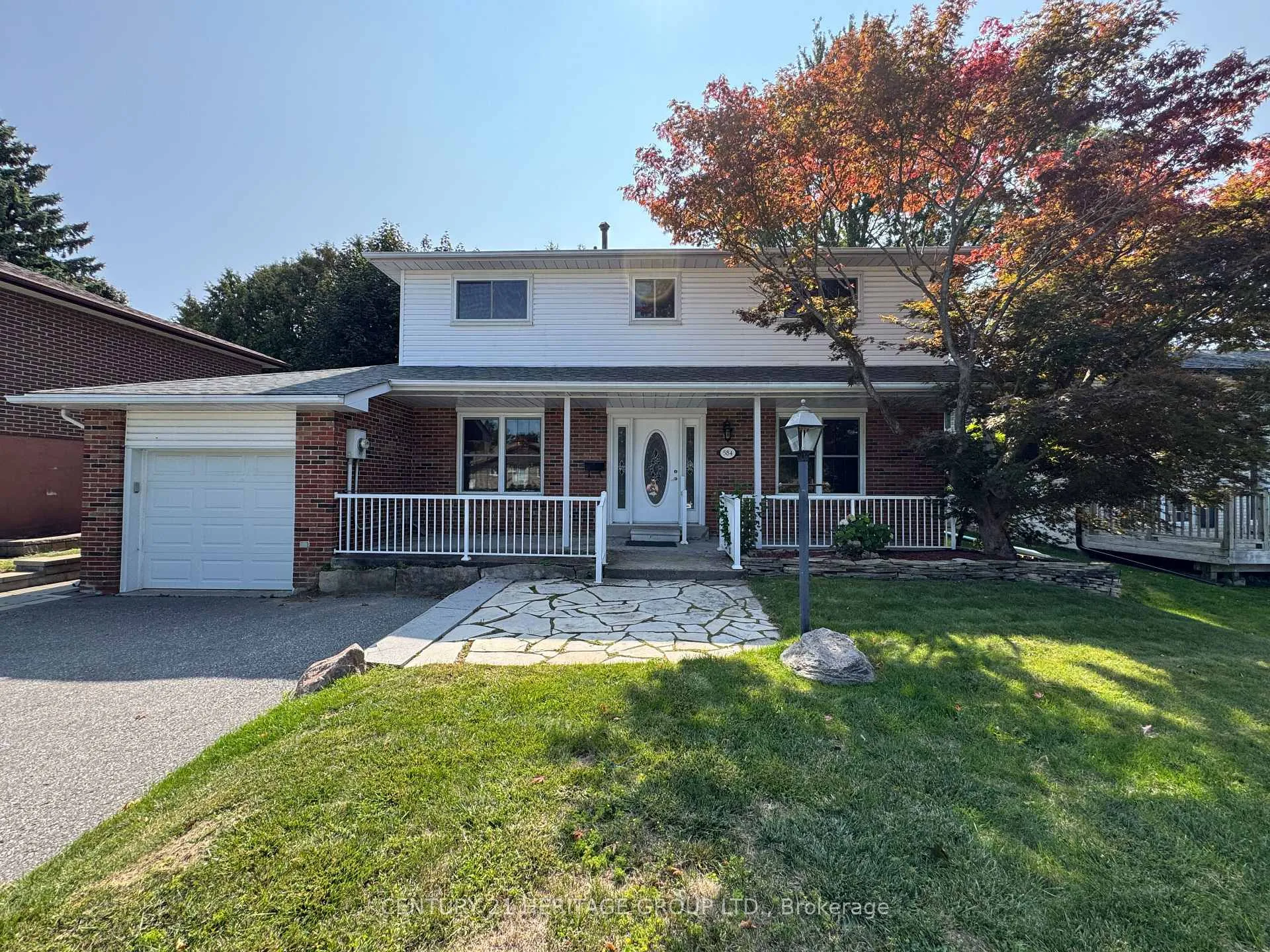 Photo 1 of 584 Arnhem Drive, Oshawa, O'Neill — HOMEH