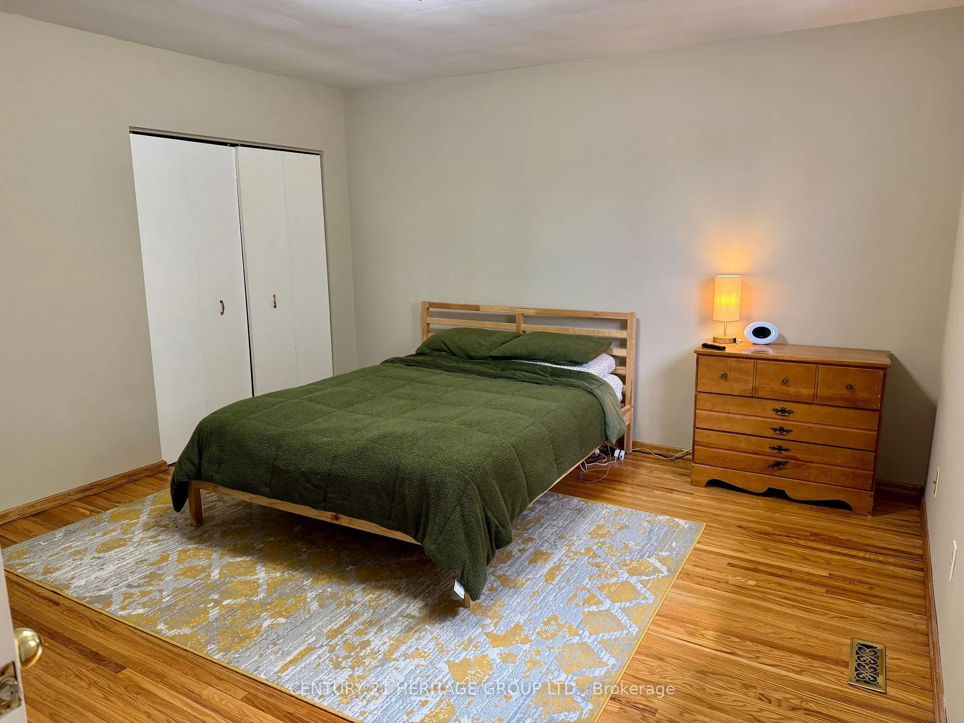 Photo 17 of 584 Arnhem Drive, Oshawa, O'Neill — HOMEH