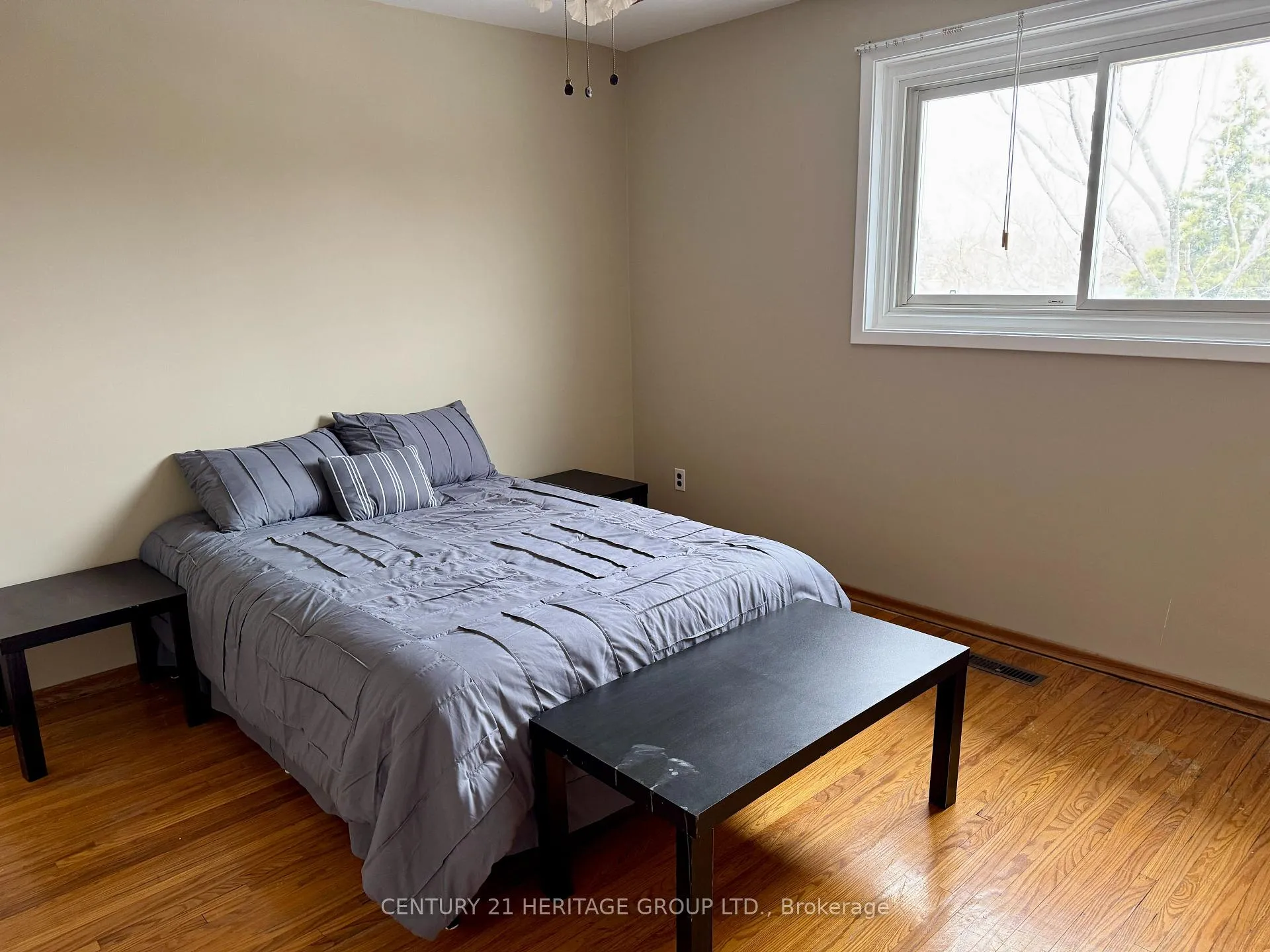 Photo 20 of 584 Arnhem Drive, Oshawa, O'Neill — HOMEH