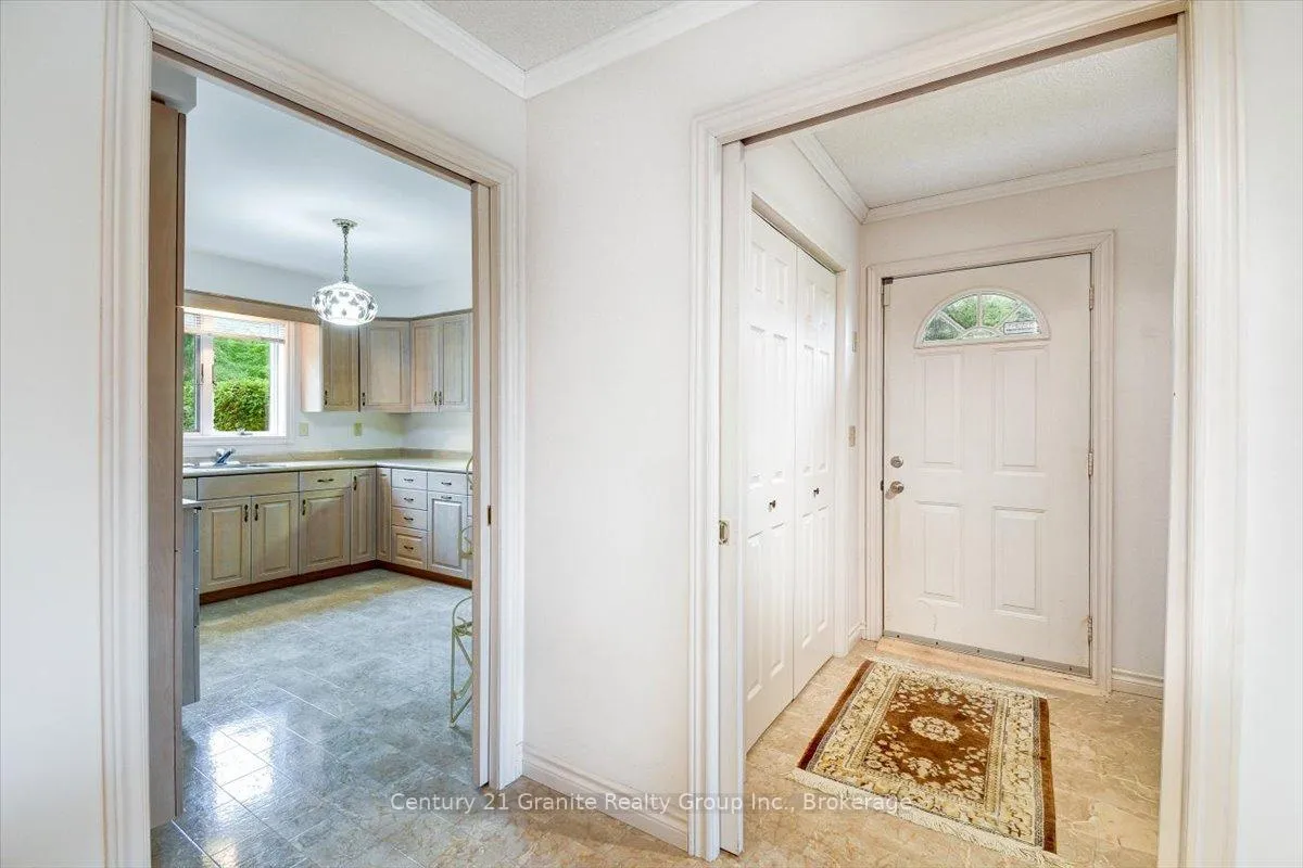 Photo 3 of 1351 Ojibway Road, Highlands East, Cardiff Ward — HOMEH