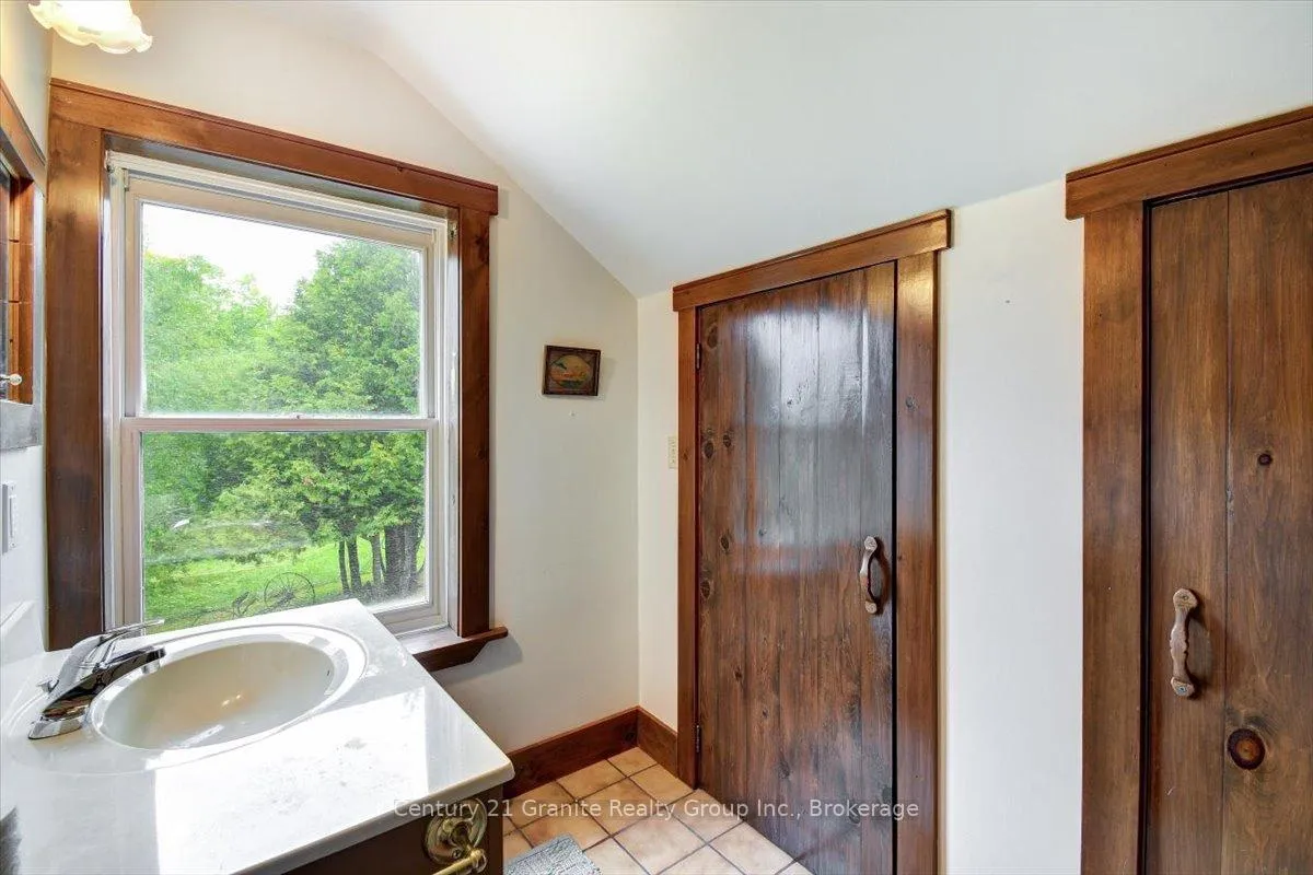 Photo 38 of 1351 Ojibway Road, Highlands East, Cardiff Ward — HOMEH