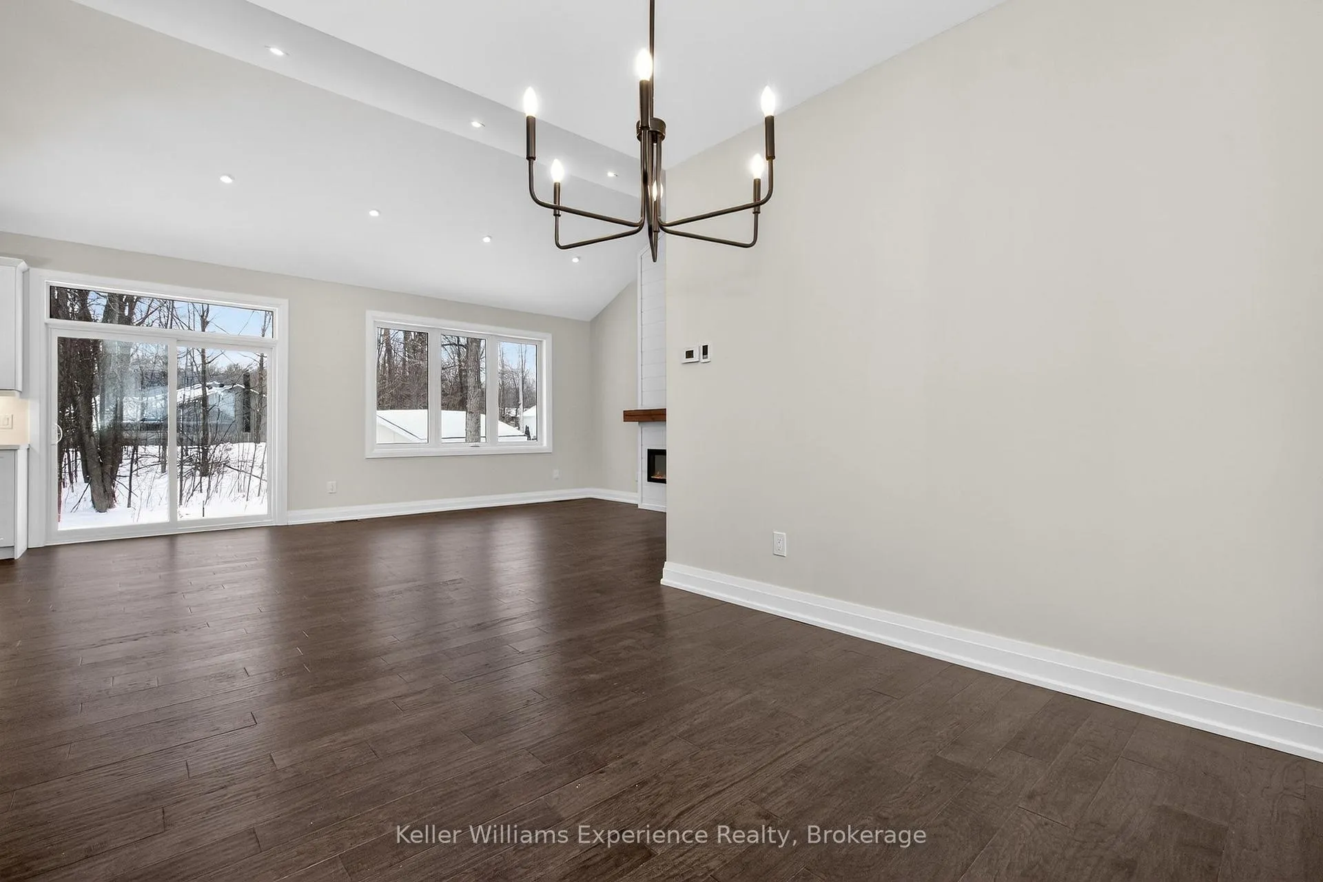 Photo 10 of 62 Rue Vanier, Tiny, Rural Tiny — HOMEH
