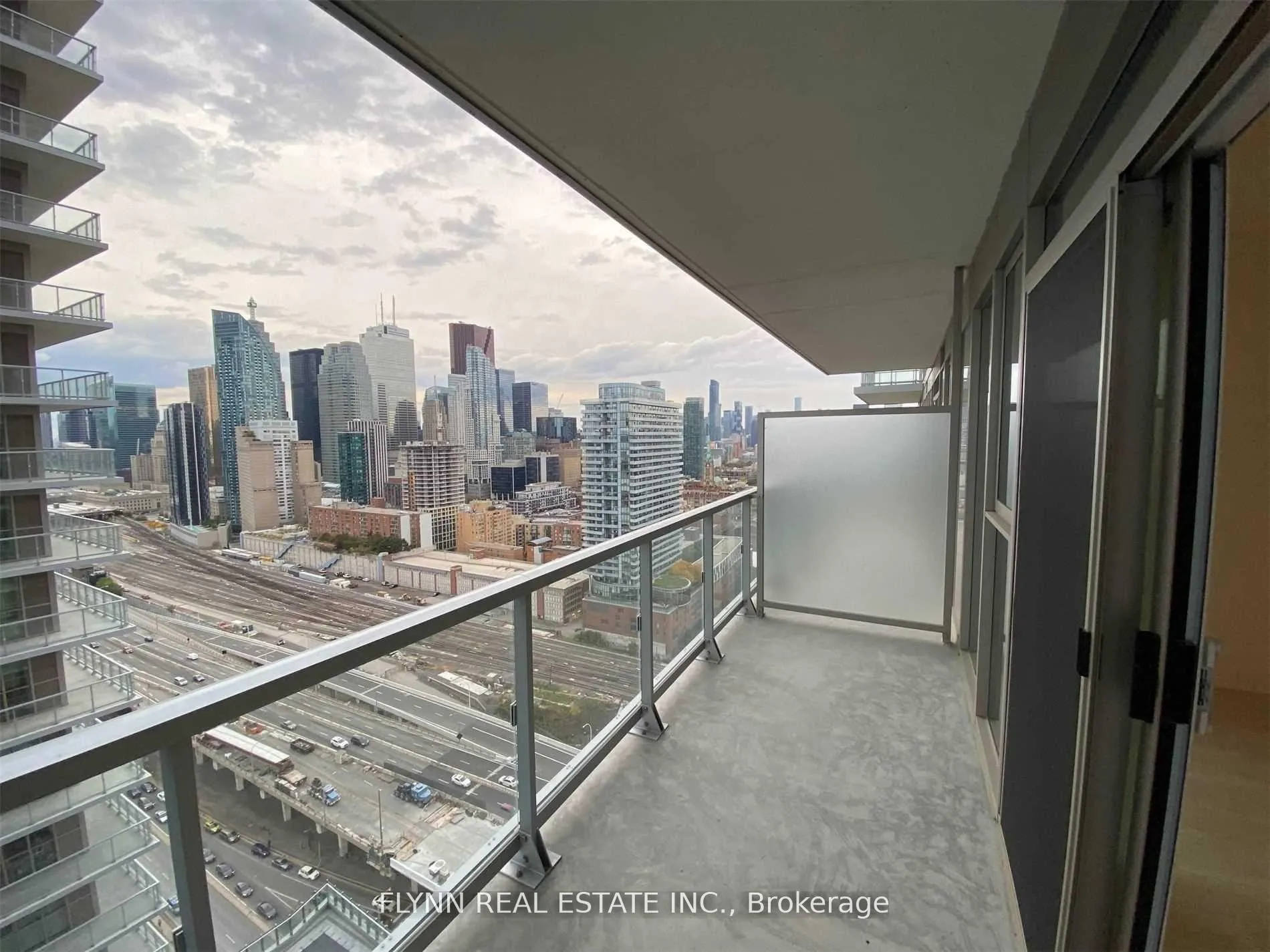Photo 14 of Unit 2606, 20 Richardson Street, Toronto, Waterfront Communities — HOMEH