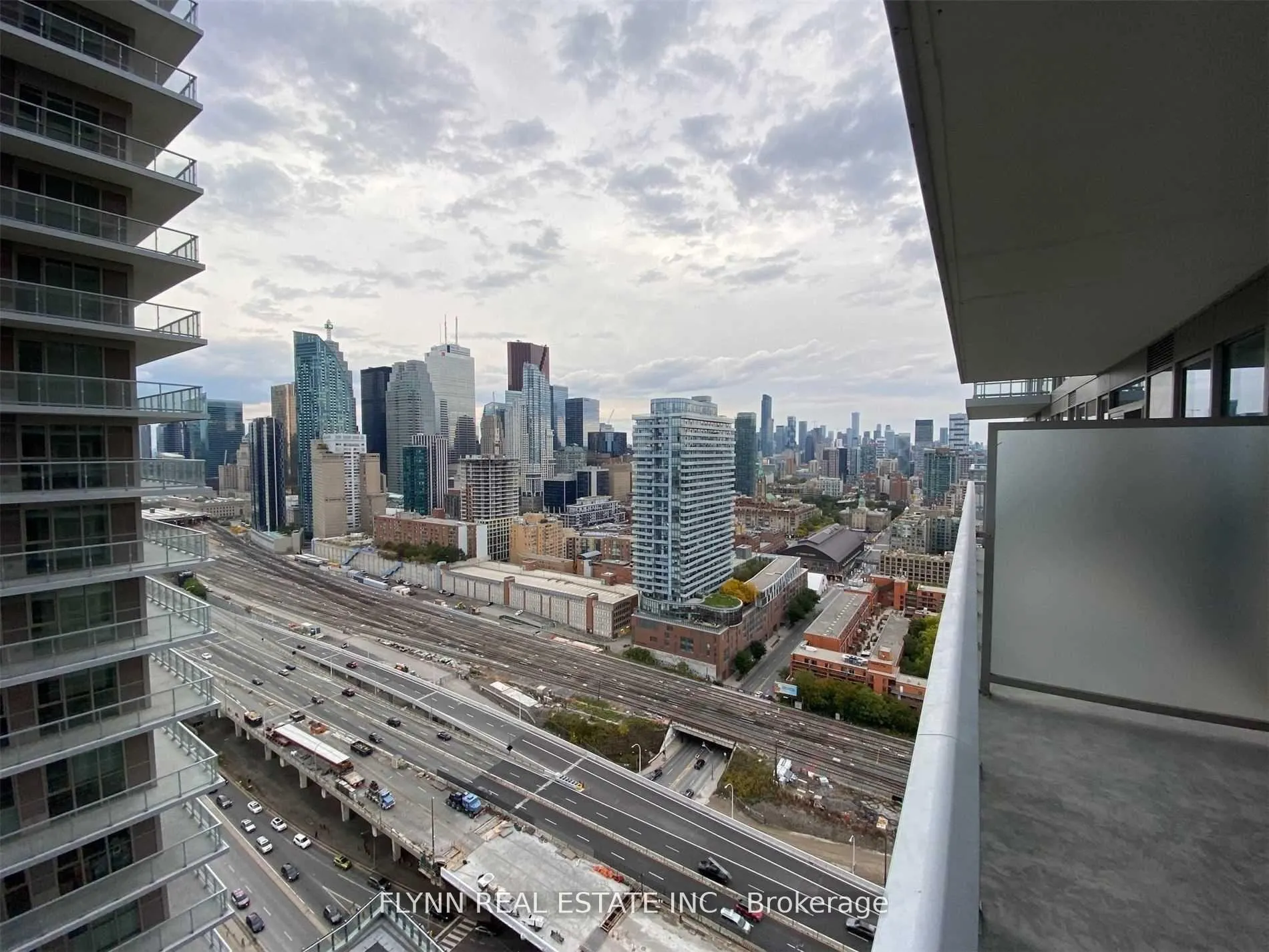 Photo 15 of Unit 2606, 20 Richardson Street, Toronto, Waterfront Communities — HOMEH