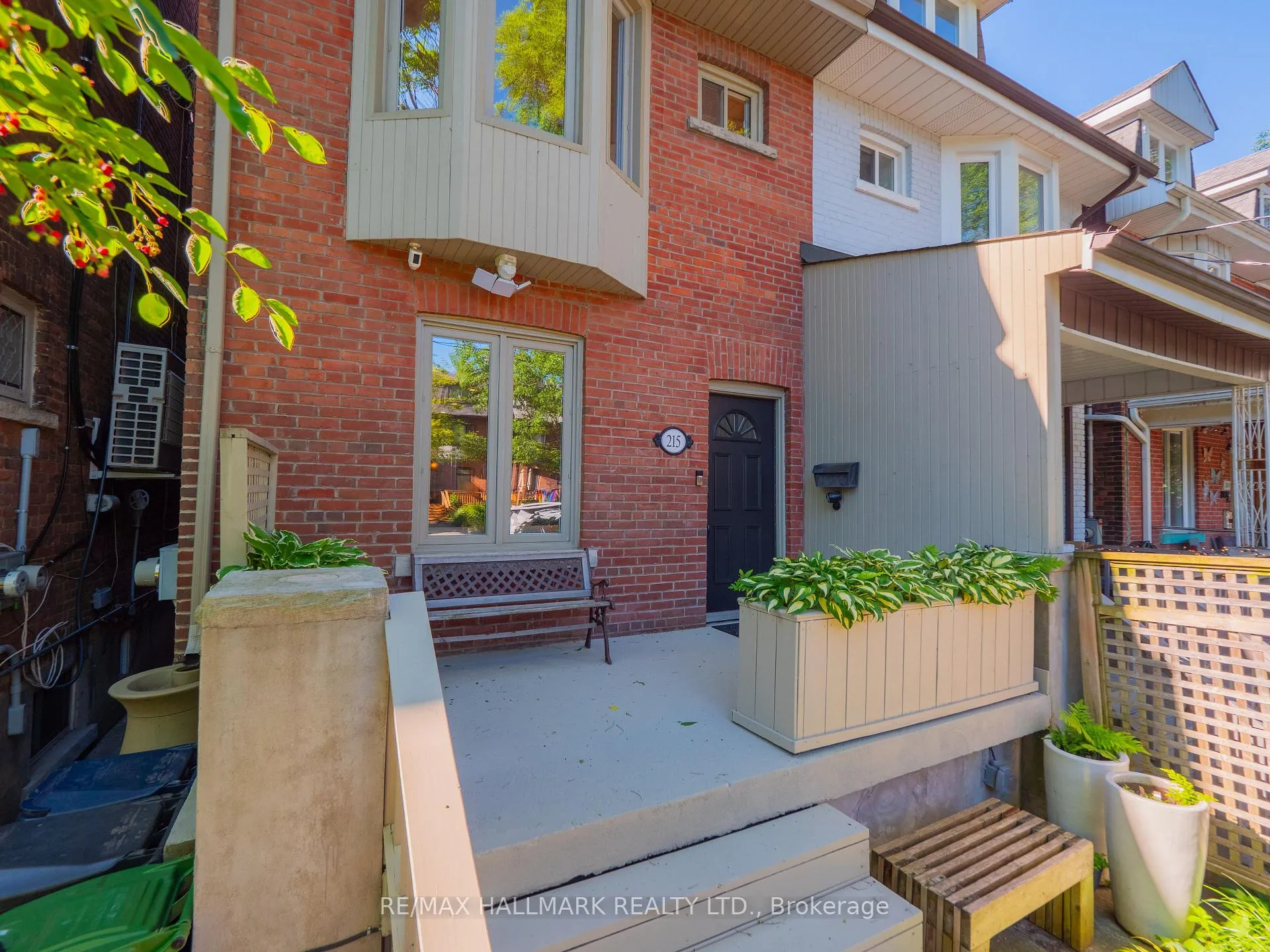 Photo 2 of 215 Fulton Avenue, Toronto, Playter Estates-Danforth — HOMEH