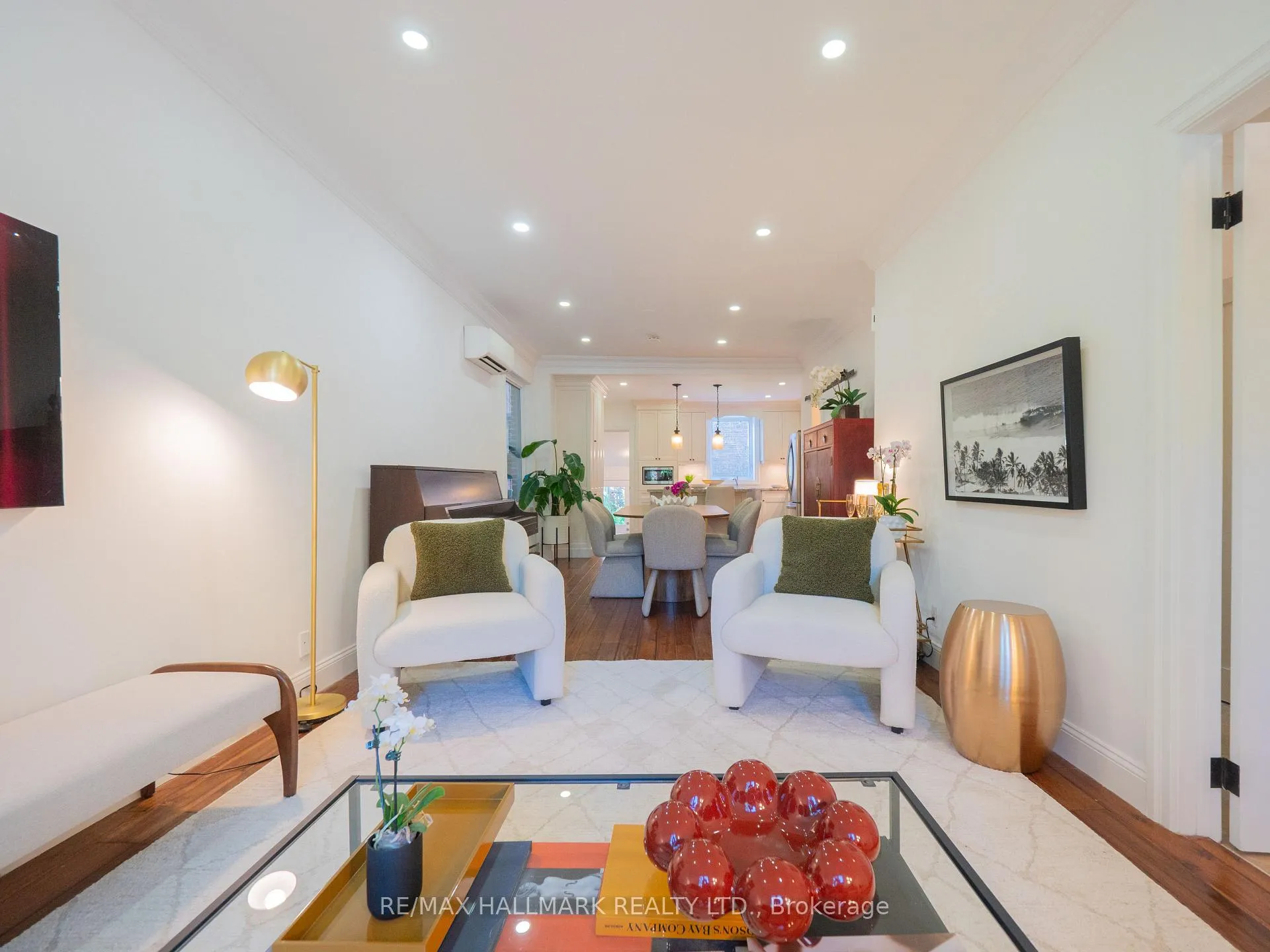 Photo 5 of 215 Fulton Avenue, Toronto, Playter Estates-Danforth — HOMEH