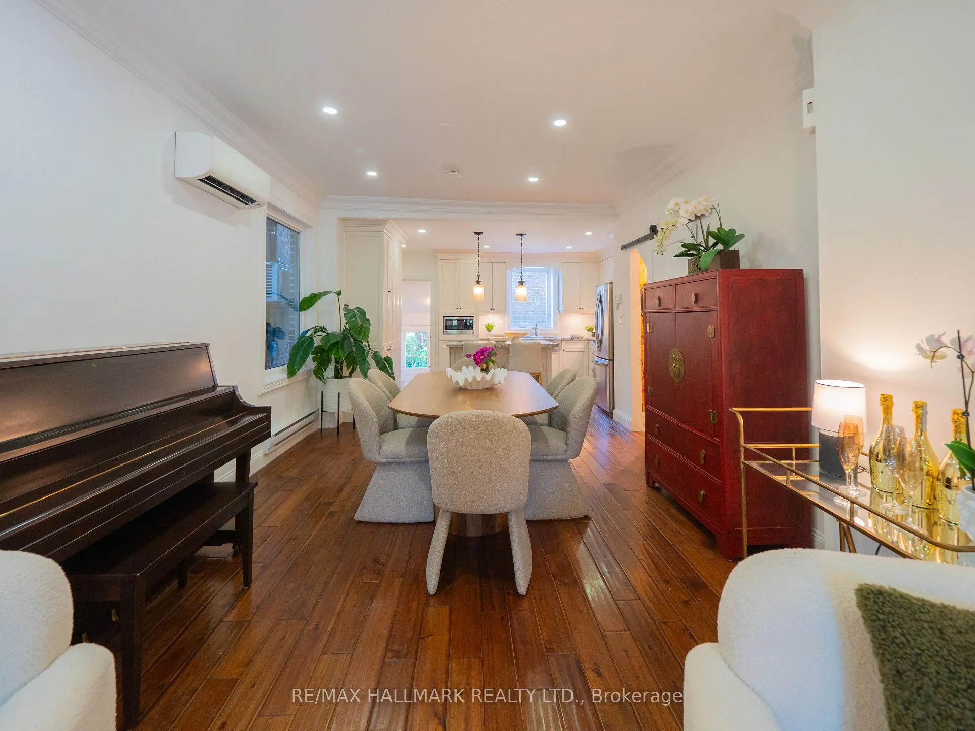 Photo 6 of 215 Fulton Avenue, Toronto, Playter Estates-Danforth — HOMEH