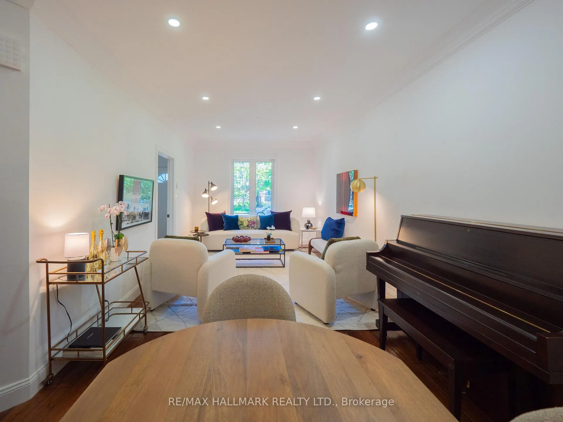 Photo 8 of 215 Fulton Avenue, Toronto, Playter Estates-Danforth — HOMEH