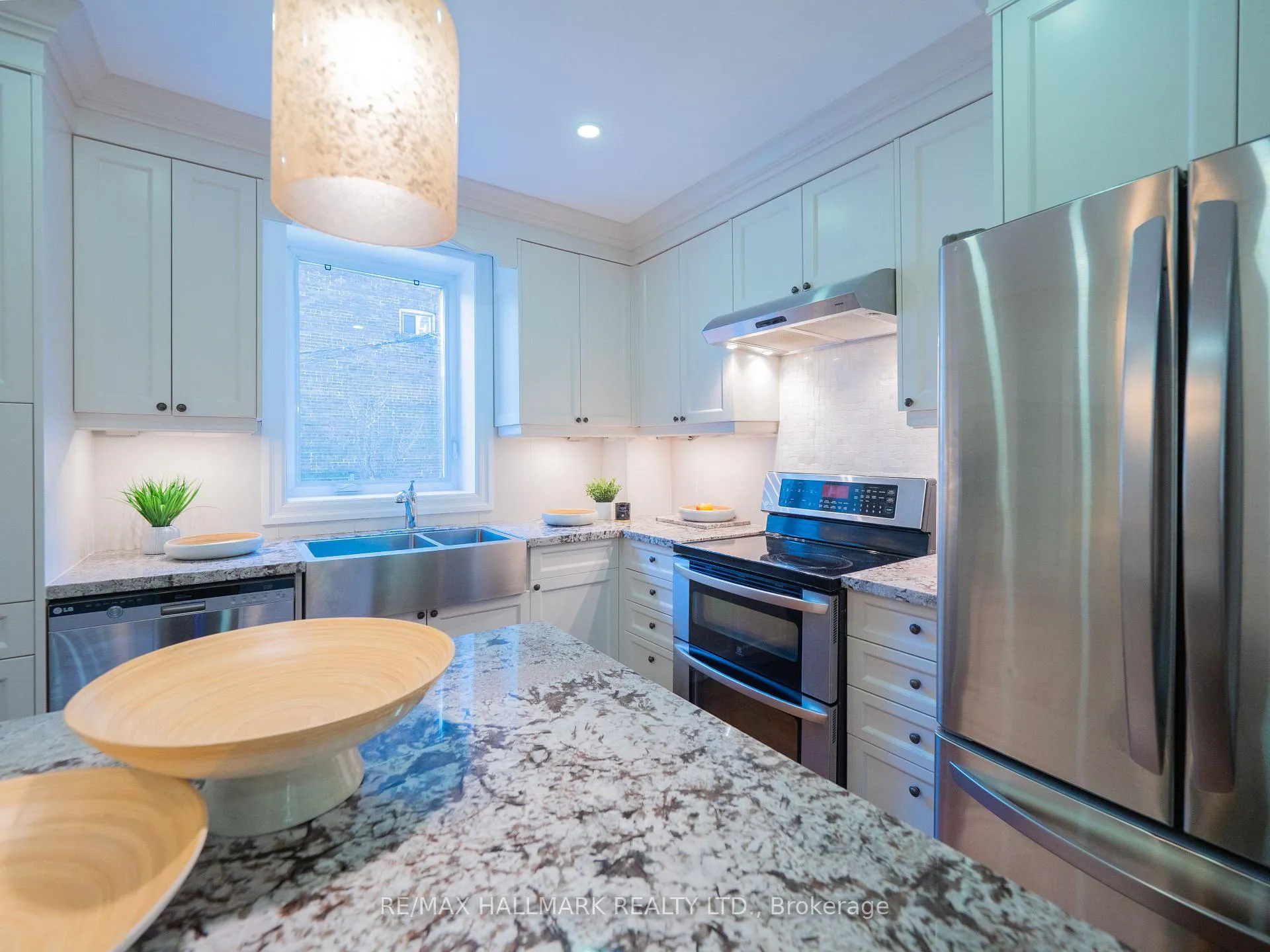 Photo 14 of 215 Fulton Avenue, Toronto, Playter Estates-Danforth — HOMEH