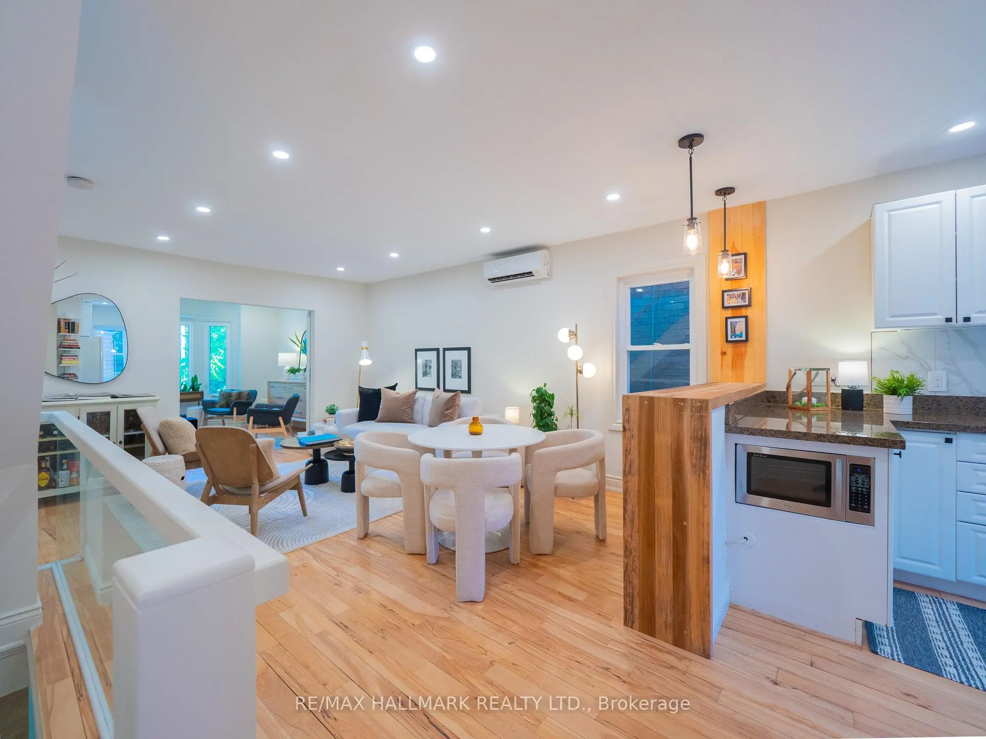 Photo 17 of 215 Fulton Avenue, Toronto, Playter Estates-Danforth — HOMEH
