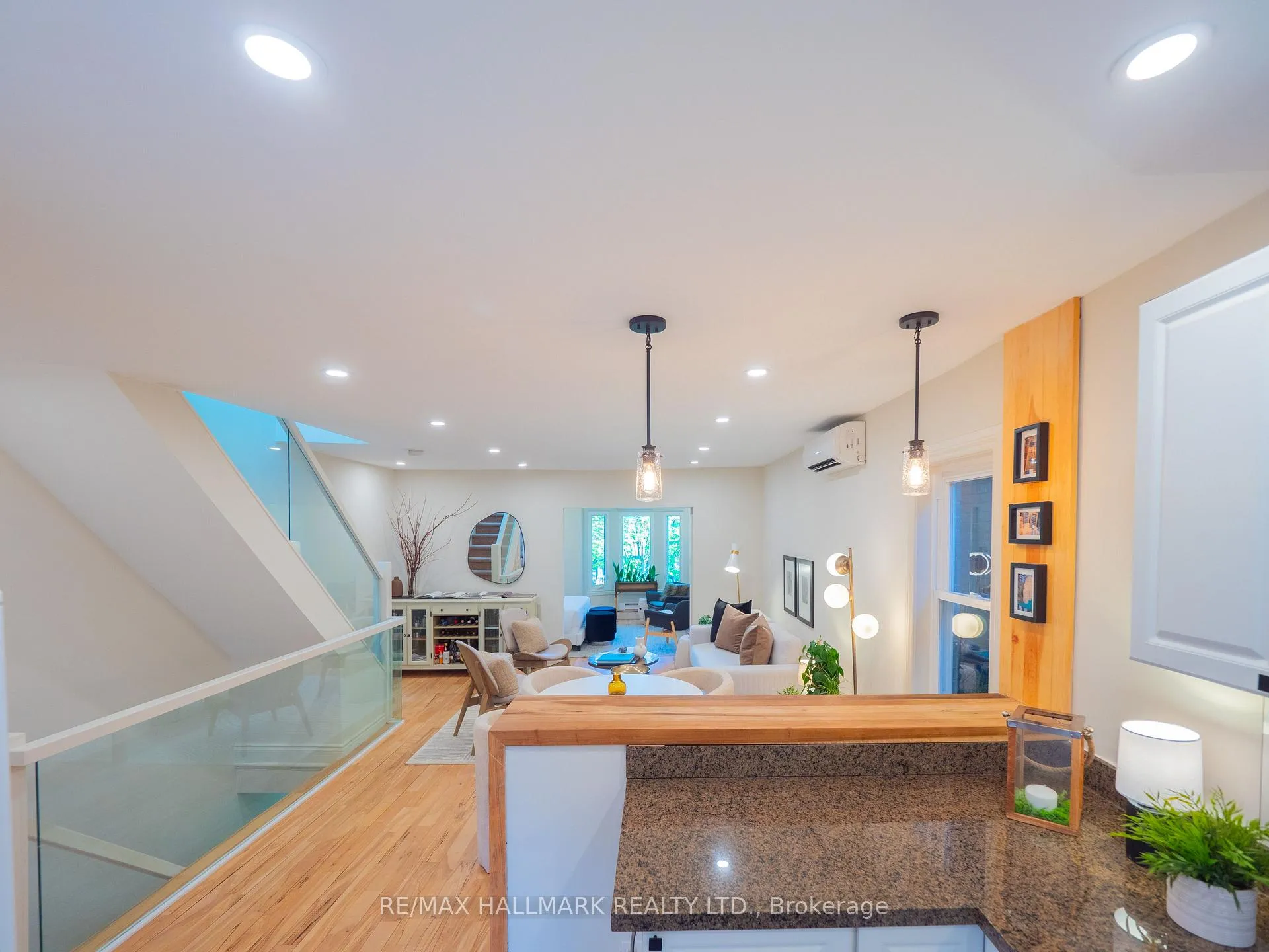 Photo 26 of 215 Fulton Avenue, Toronto, Playter Estates-Danforth — HOMEH