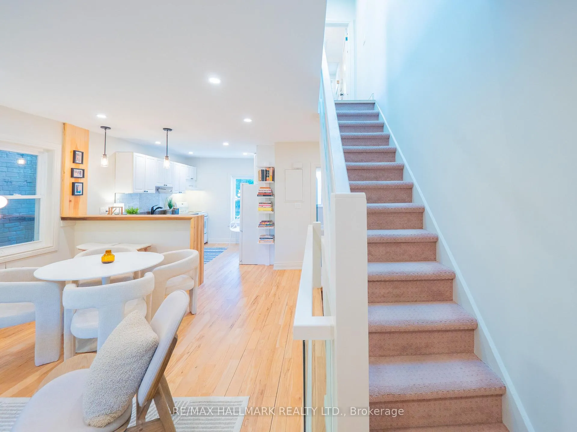 Photo 32 of 215 Fulton Avenue, Toronto, Playter Estates-Danforth — HOMEH