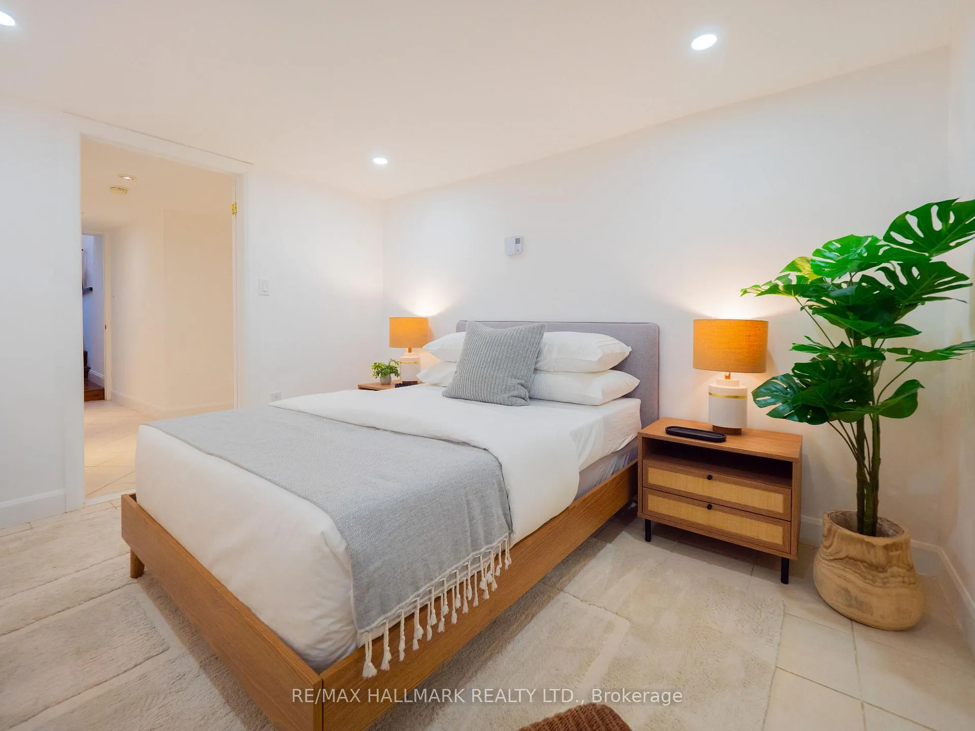 Photo 43 of 215 Fulton Avenue, Toronto, Playter Estates-Danforth — HOMEH