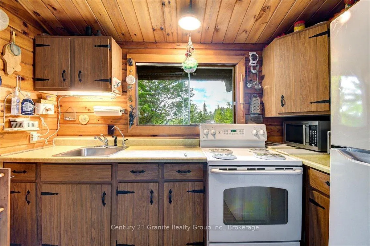 Photo 14 of 24224 62 Highway, Limerick — HOMEH