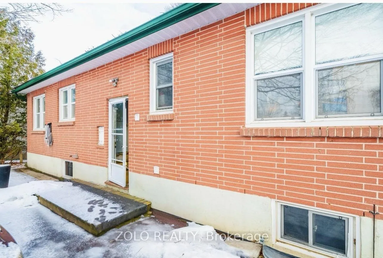 Photo 2 of 133 Goodfellow Road, Peterborough, Otonabee Ward 1 — HOMEH