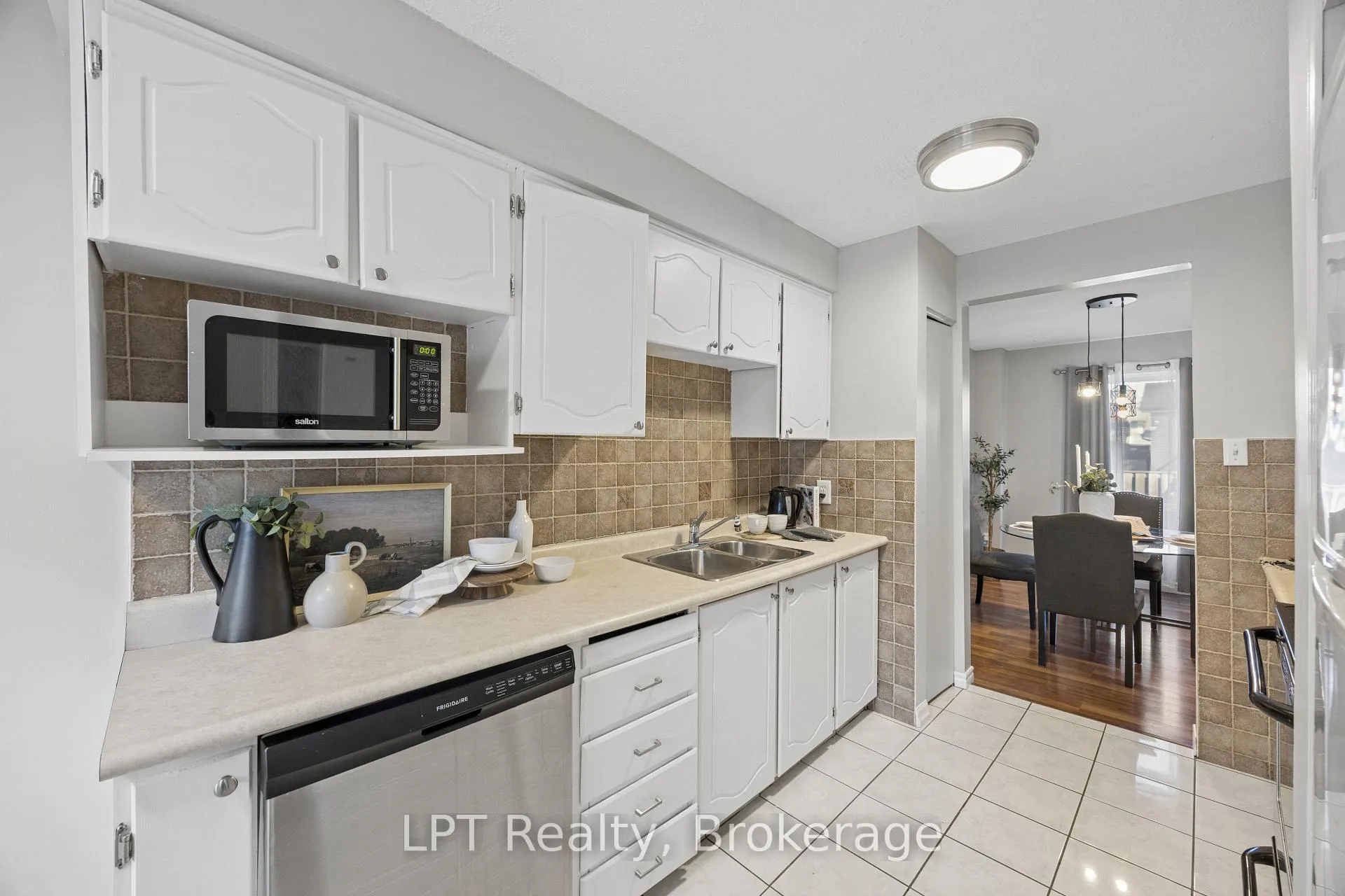 Photo 7 of Unit 62, 155 Glovers Road, Oshawa, Samac — HOMEH