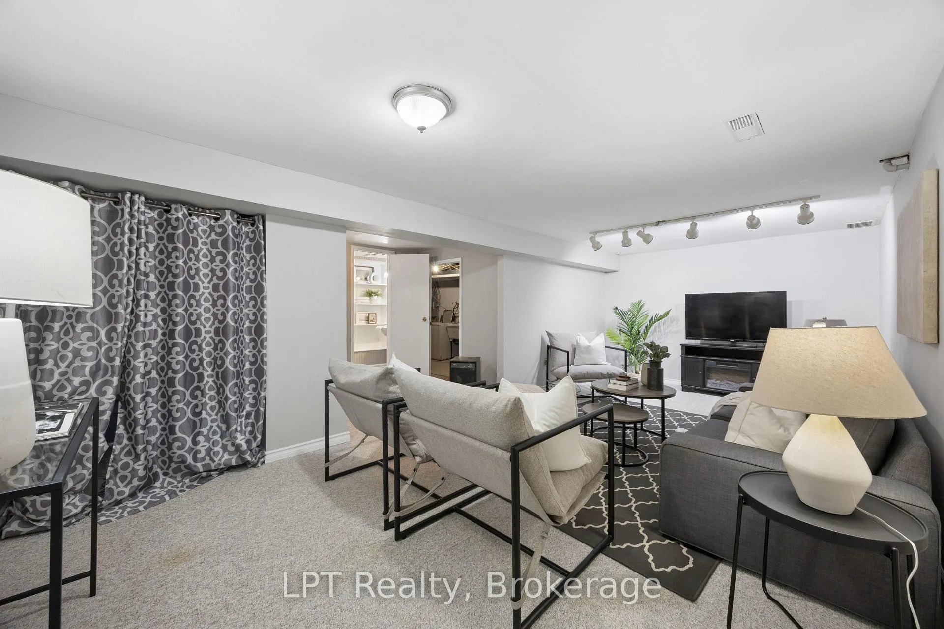 Photo 30 of Unit 62, 155 Glovers Road, Oshawa, Samac — HOMEH