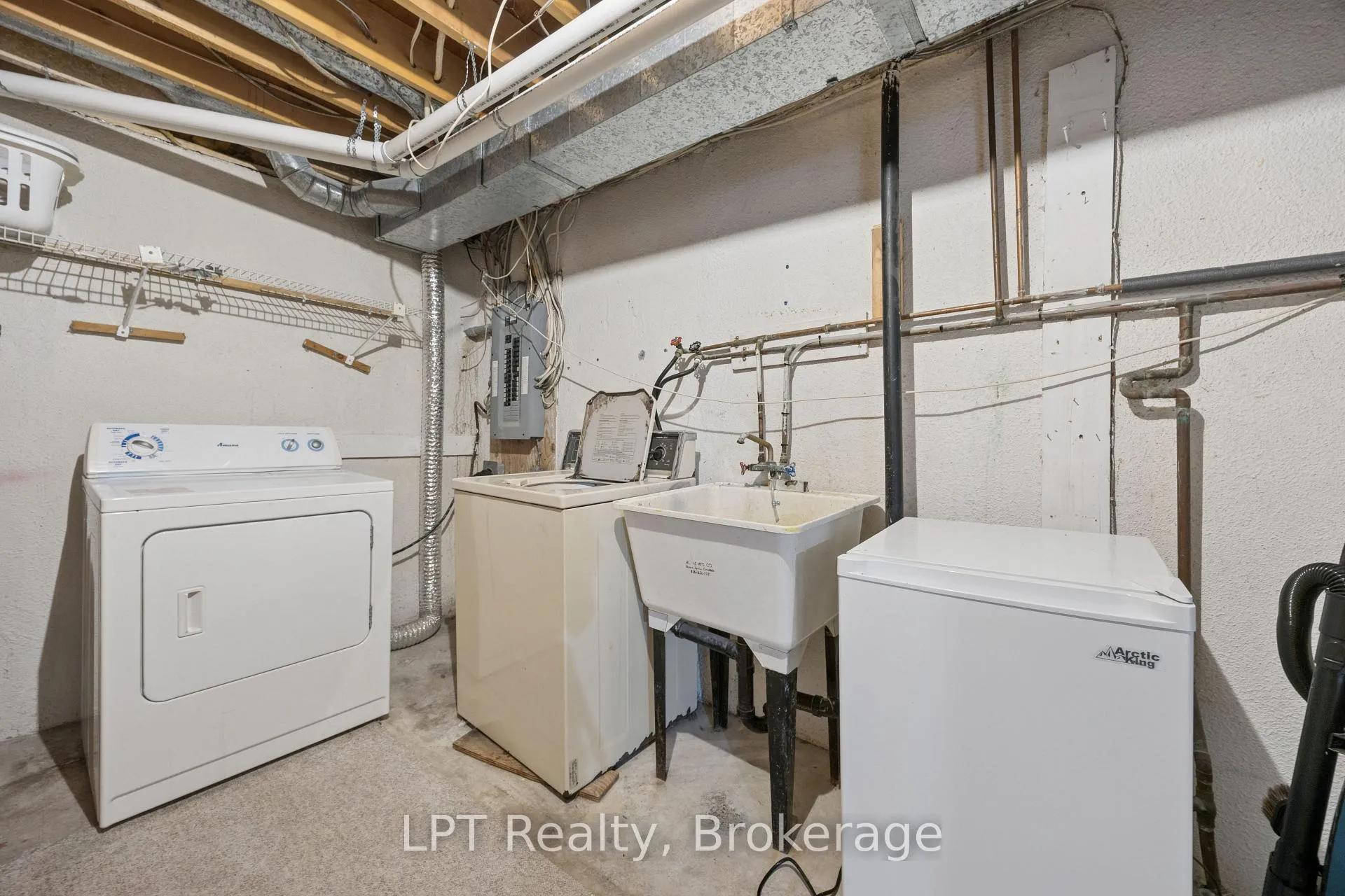 Photo 33 of Unit 62, 155 Glovers Road, Oshawa, Samac — HOMEH