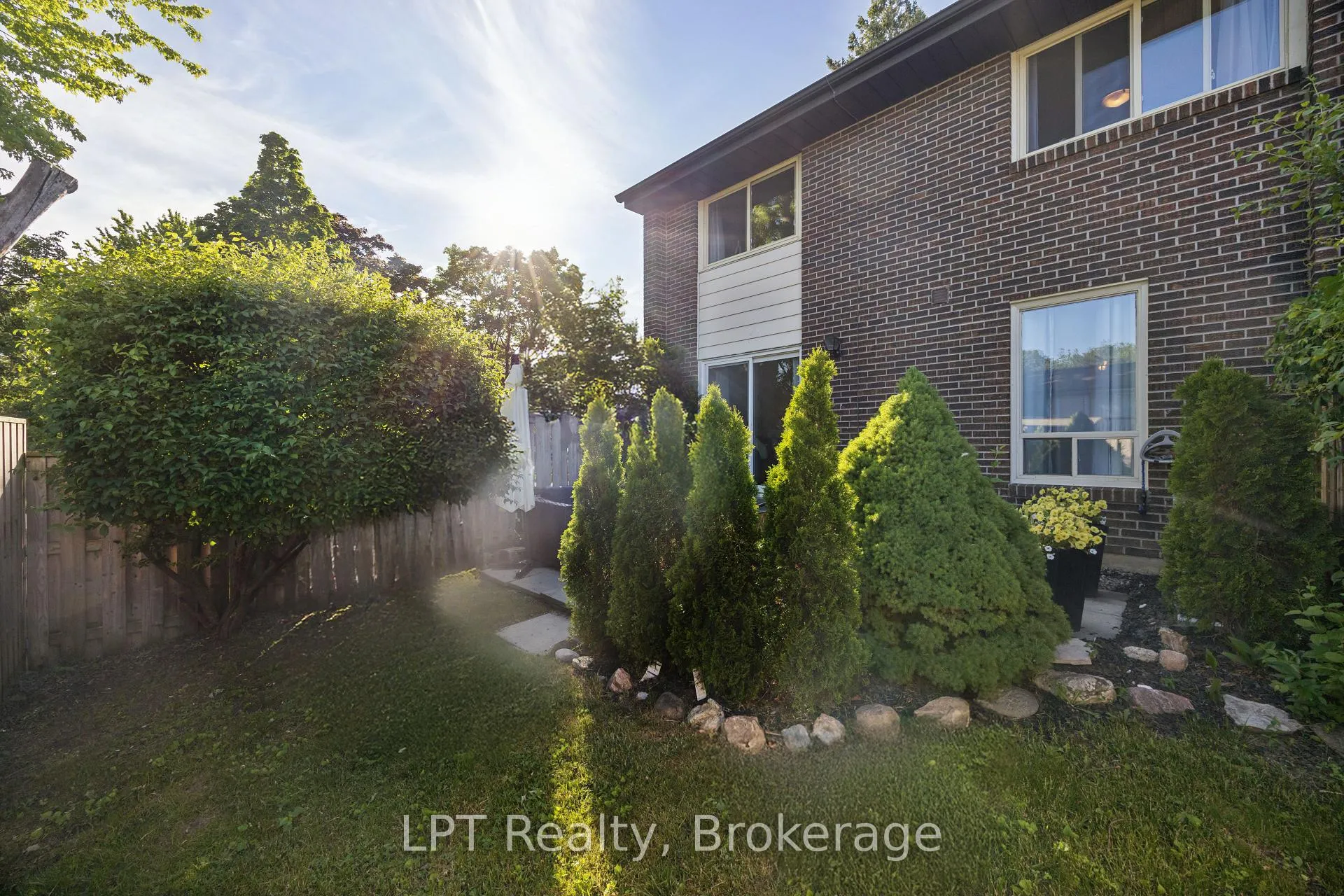 Photo 36 of Unit 62, 155 Glovers Road, Oshawa, Samac — HOMEH