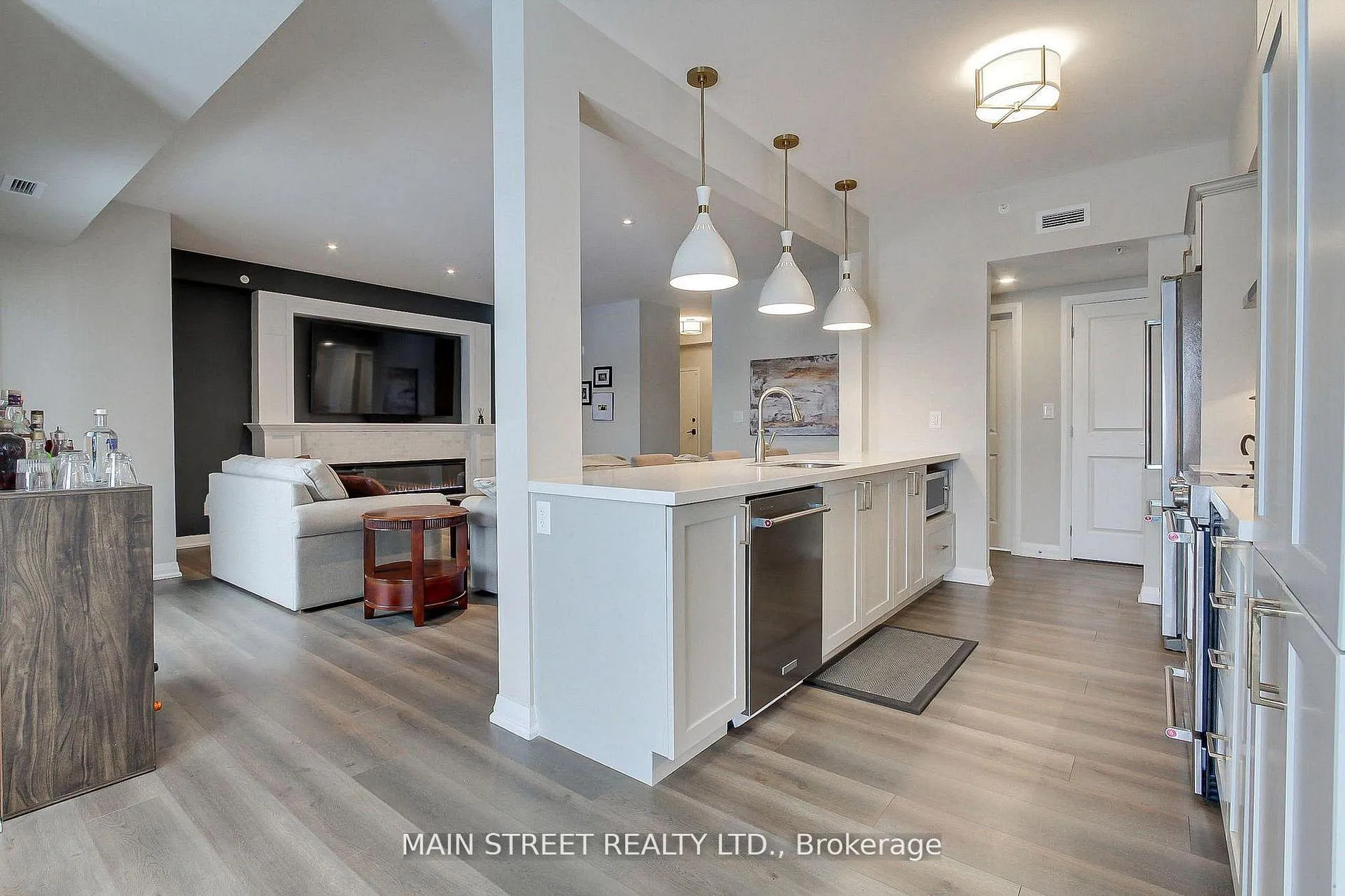 Photo 18 of Unit 402, 20 Koda Street, Barrie, Rural Barrie Southwest — HOMEH