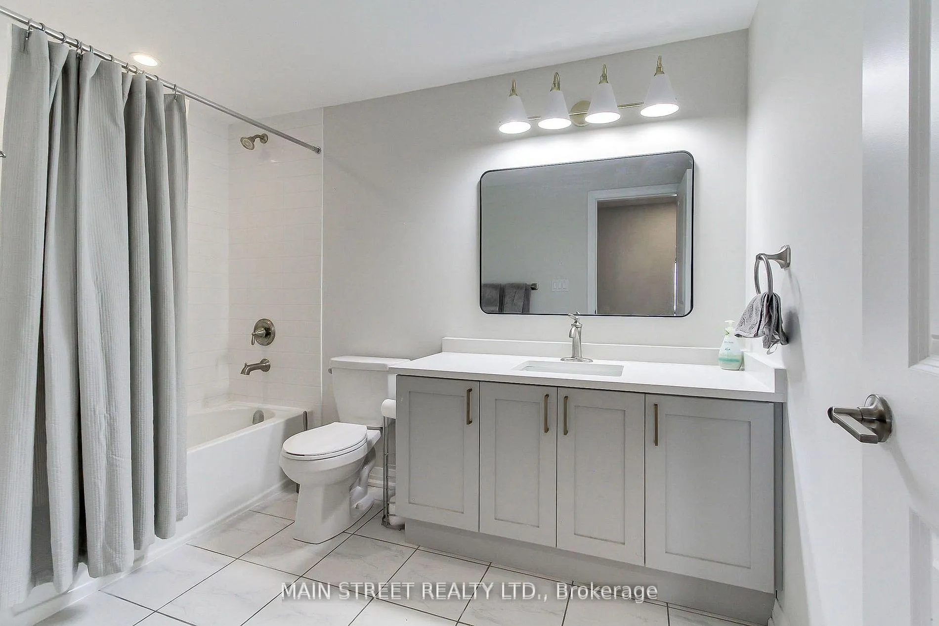 Photo 29 of Unit 402, 20 Koda Street, Barrie, Rural Barrie Southwest — HOMEH