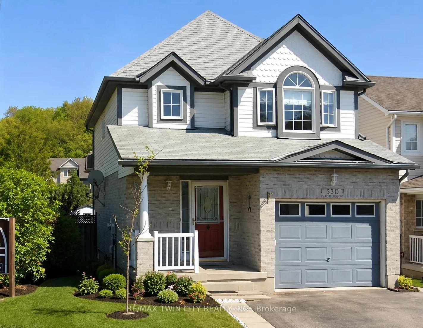 Front of 530 Peach Blossom Court