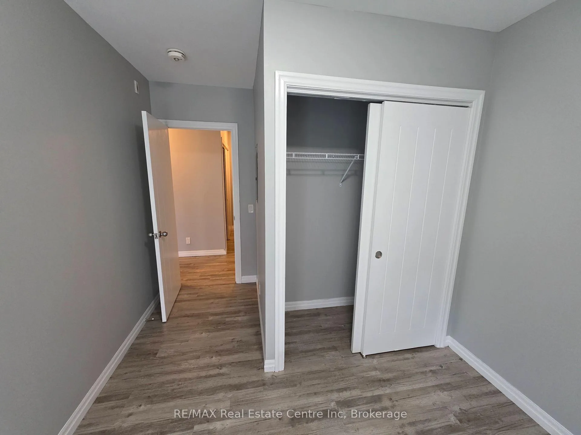 Photo 5 of Unit 35, 108 Summit Ridge Drive, Guelph, Grange Road — HOMEH