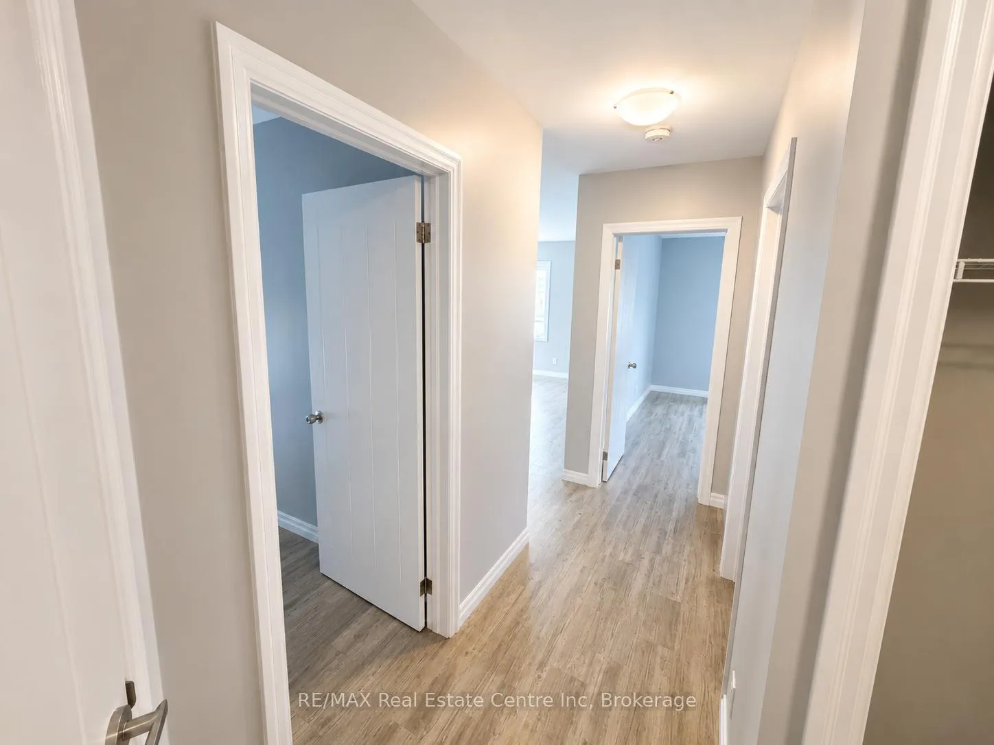Photo 7 of Unit 35, 108 Summit Ridge Drive, Guelph, Grange Road — HOMEH