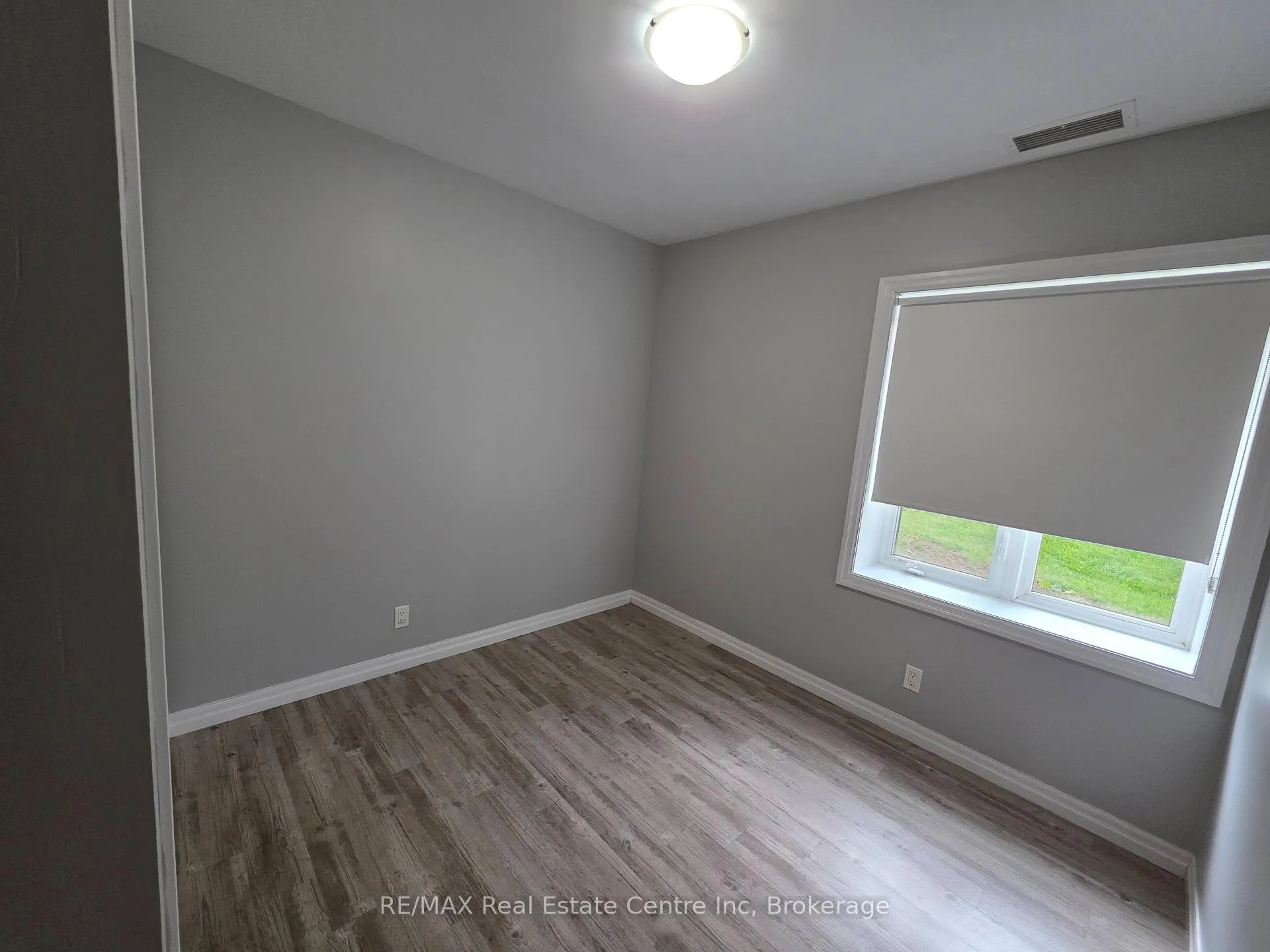 Photo 9 of Unit 35, 108 Summit Ridge Drive, Guelph, Grange Road — HOMEH