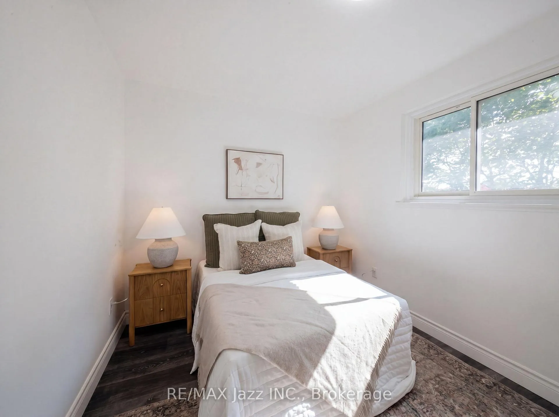 Photo 31 of 50 Oakdale Drive, Oshawa, Donevan — HOMEH